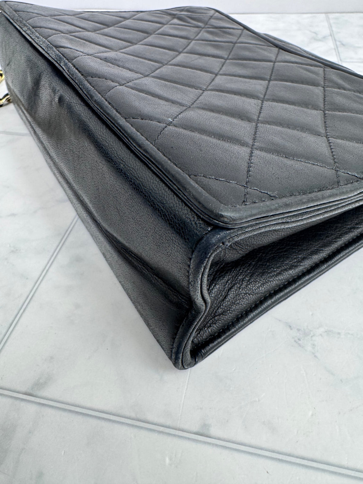 Chanel Black Quilted Lambskin Vintage Medium Full Flap Bag