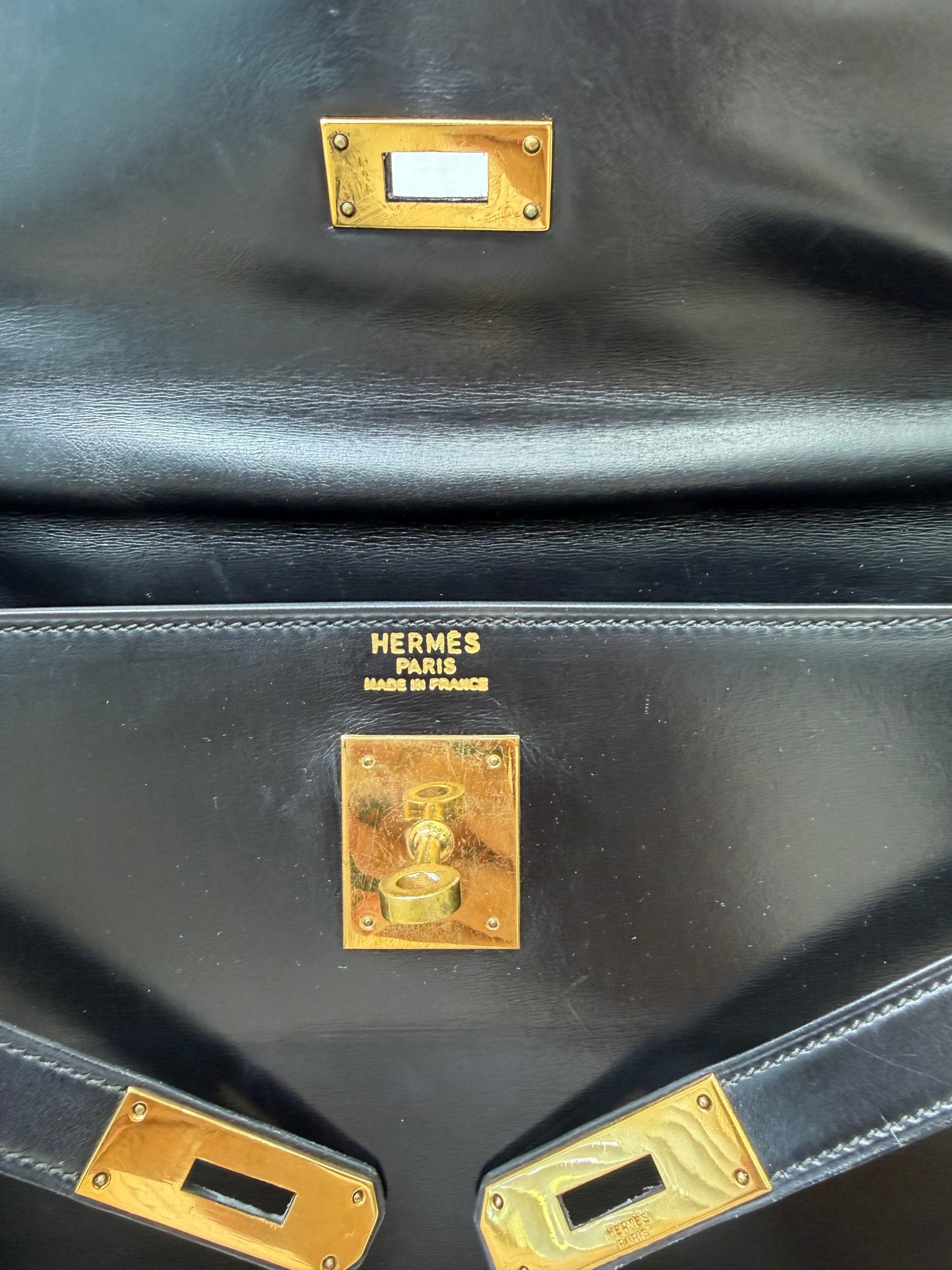 Hermes Black Box Leather Kelly 32 Handbag