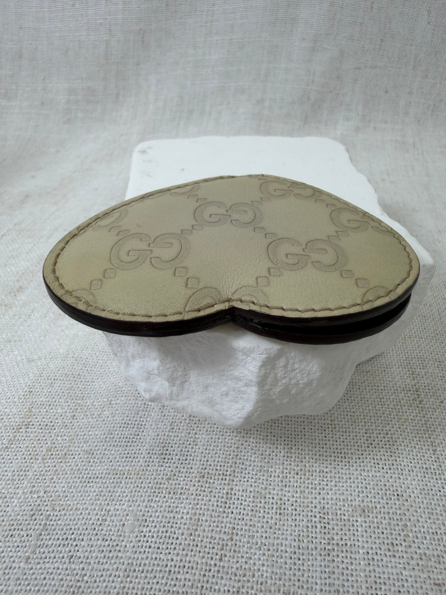 Gucci White Embossed Leather Heart Compact Mirror With Case