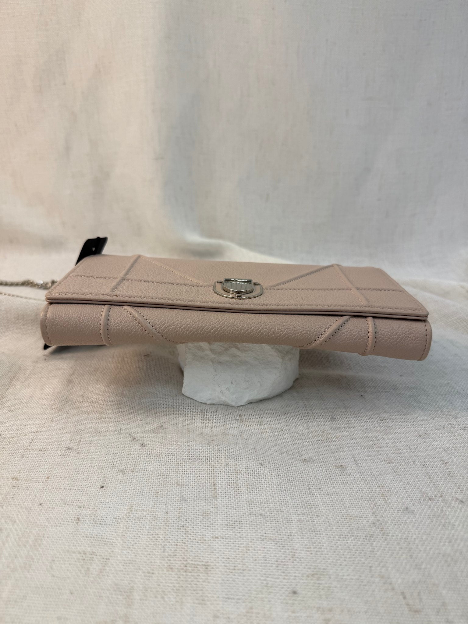 Christian Dior Light Pink Leather Diorama Wallet On Chain