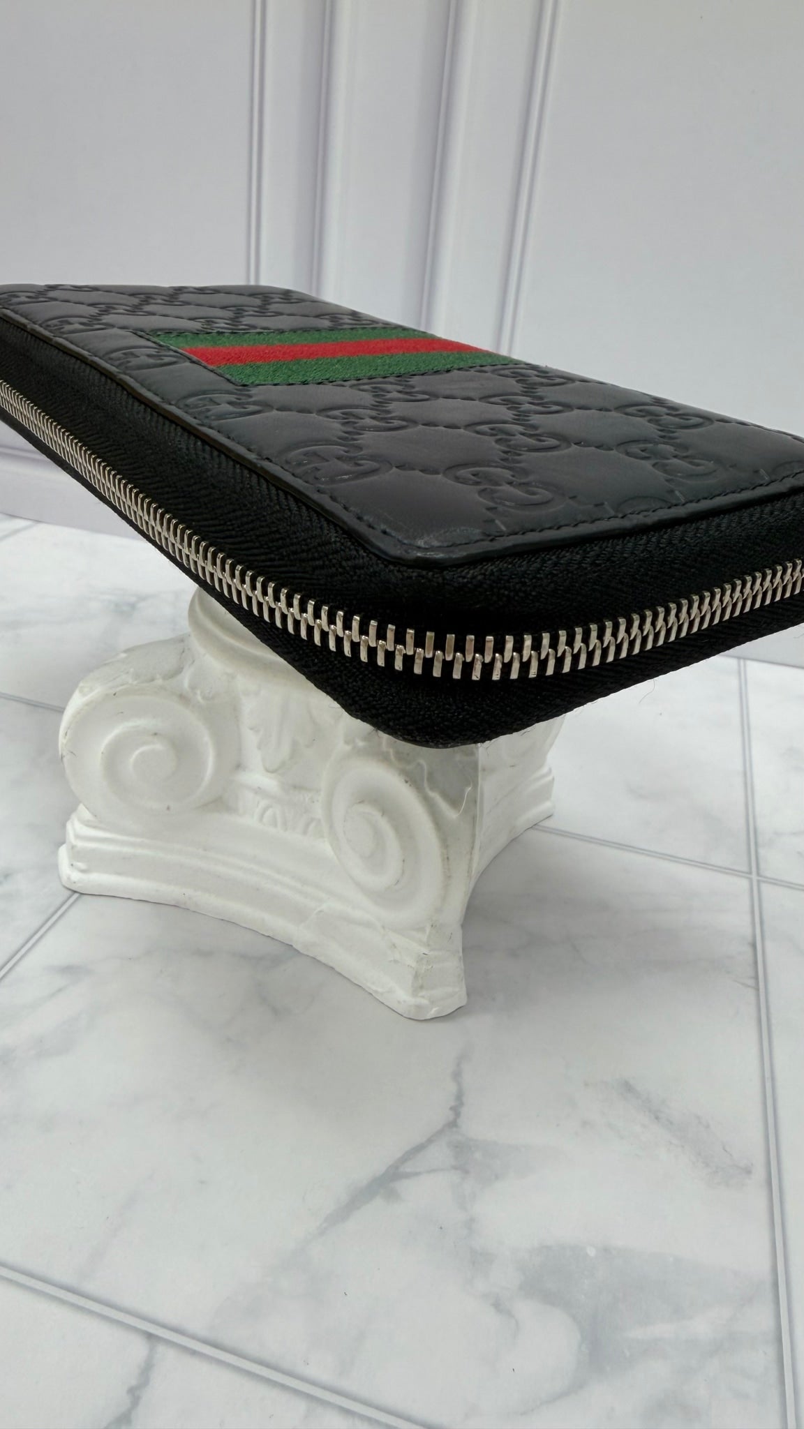Gucci Black Guccissima Leather Web Zippy Wallet