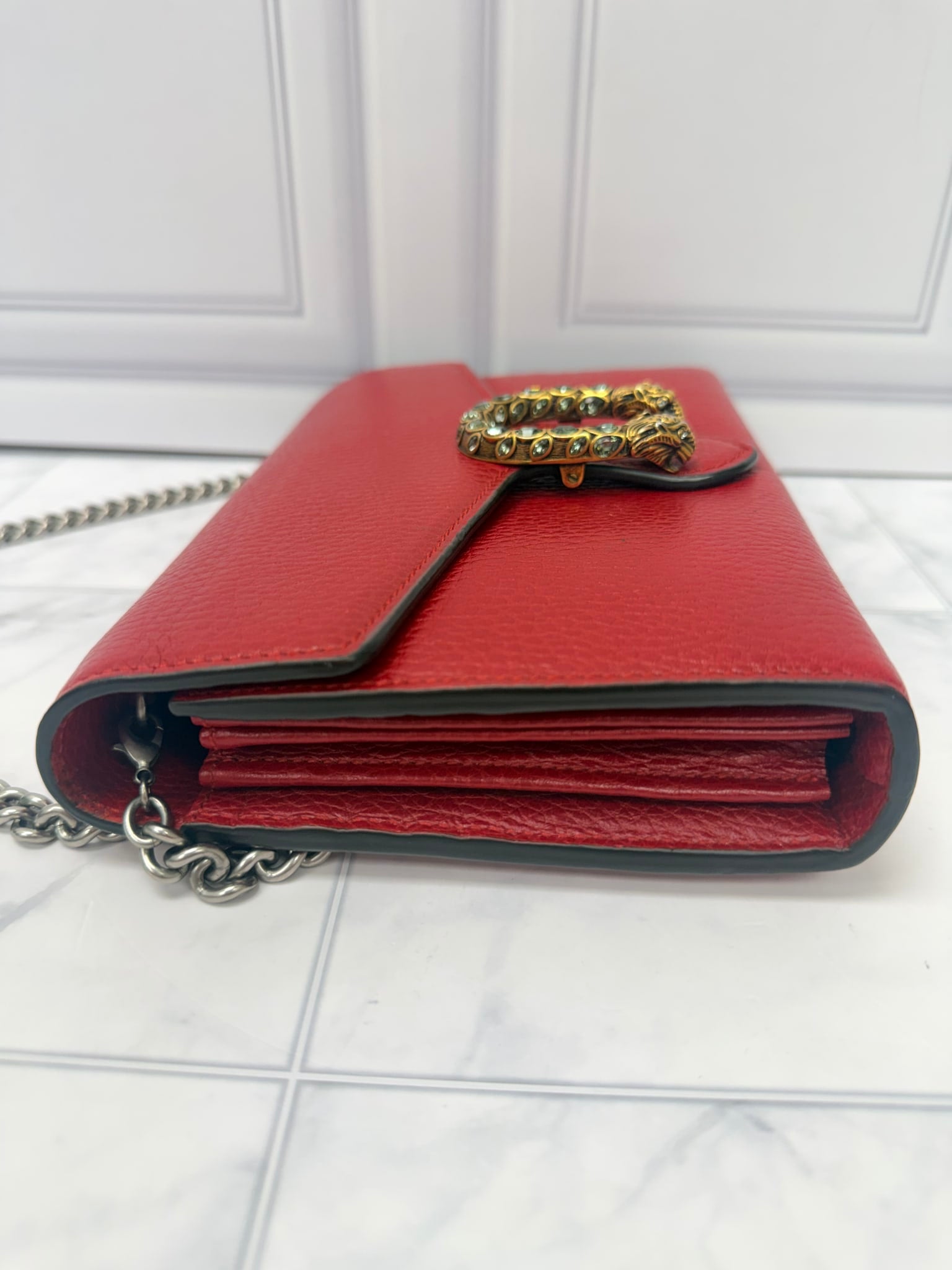 Gucci Red Grained Leather Dionysus Wallet On A Chain