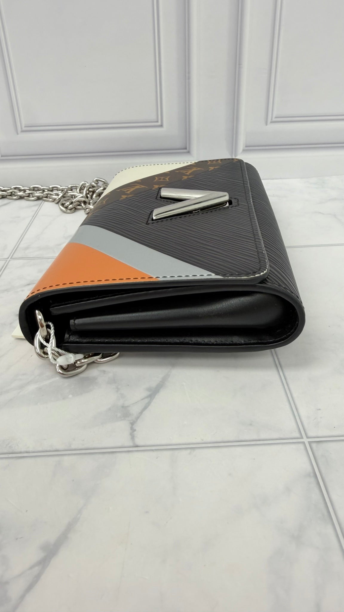 Louis Vuitton Epi Monogram Twist Wallet On A Chain