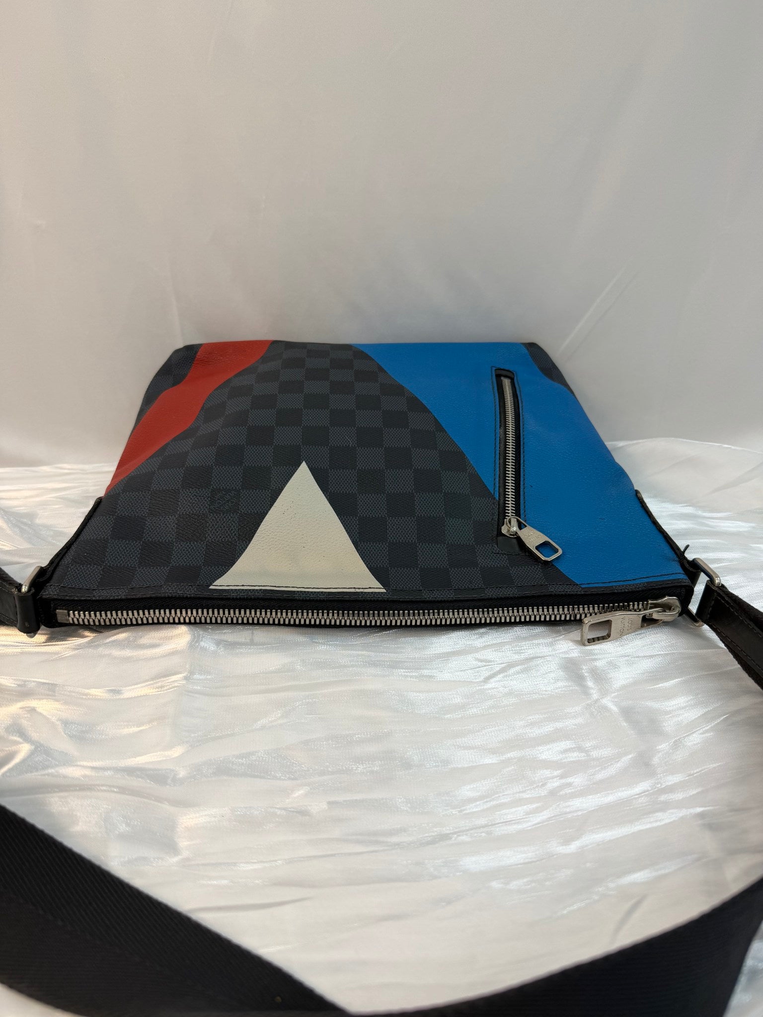 Louis Vuitton Damier Cobalt Regatta Mick PM Crossbody