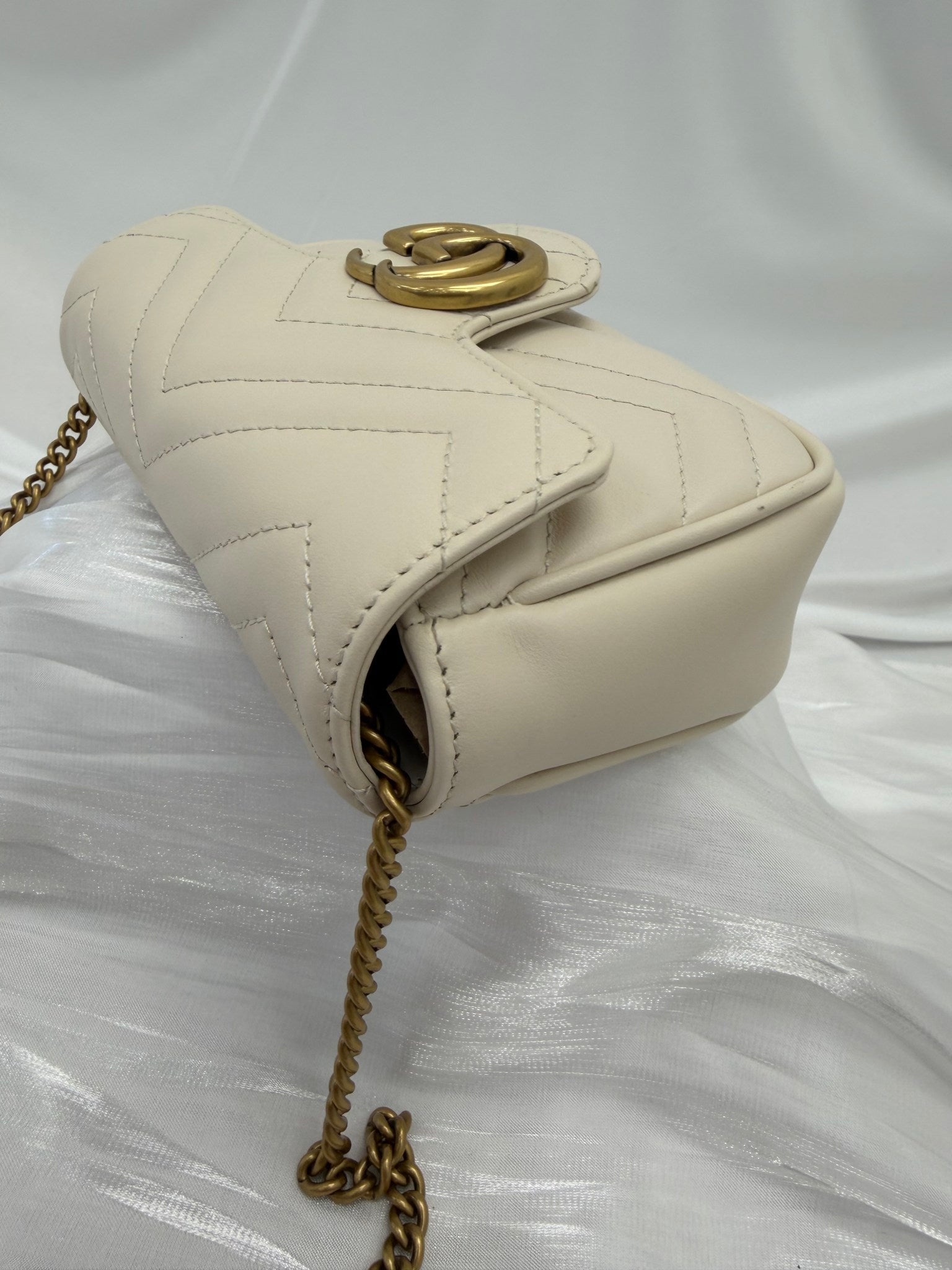 Gucci Ivory Leather Chevron Marmont Super Mini Bag