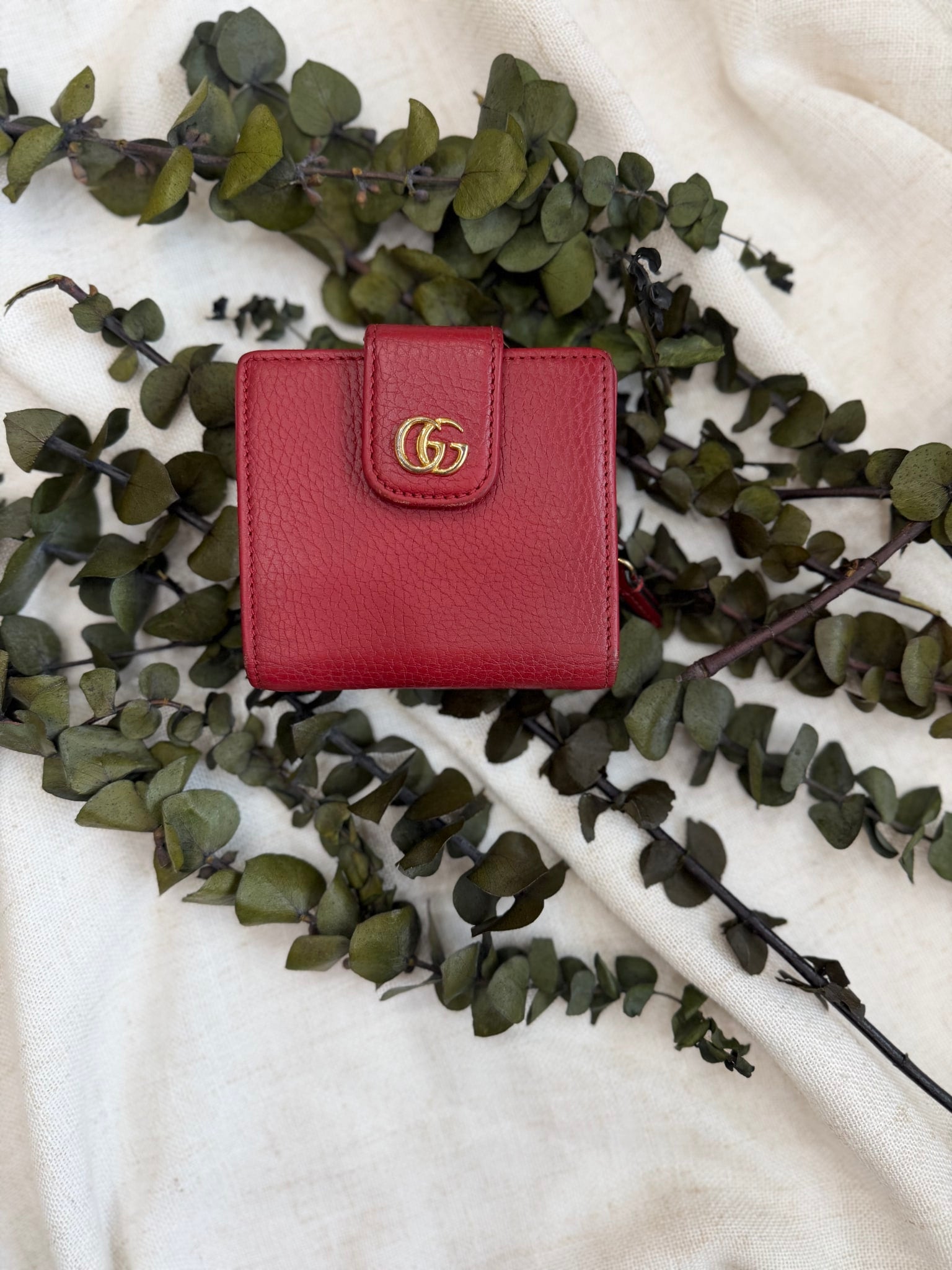 Gucci Red Leather Marmont Compact Wallet