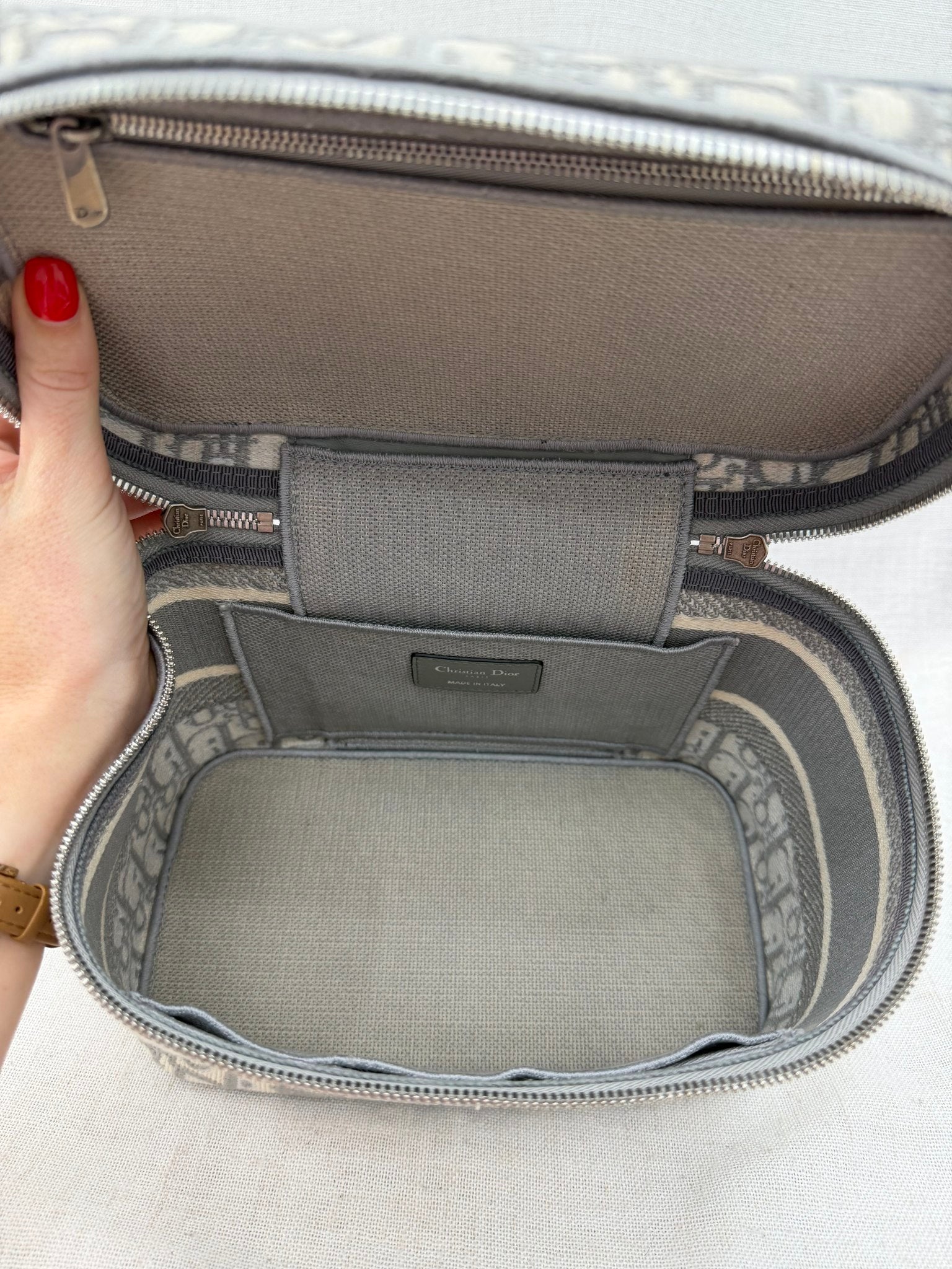 Christian Dior Grey Obilque Diortravel Vanity