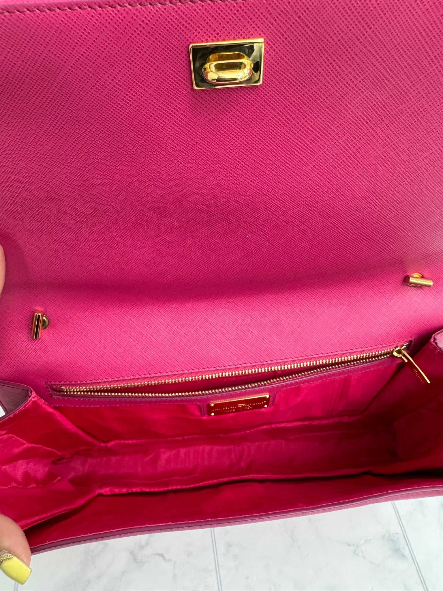 Salvatore Ferragamo Pink Saffiano Leather Vara Bow Ginny Large Crossbody Bag