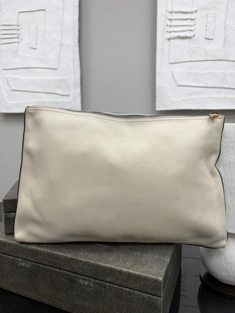 Gucci Cream Leather Vintage Logo Large Pouch