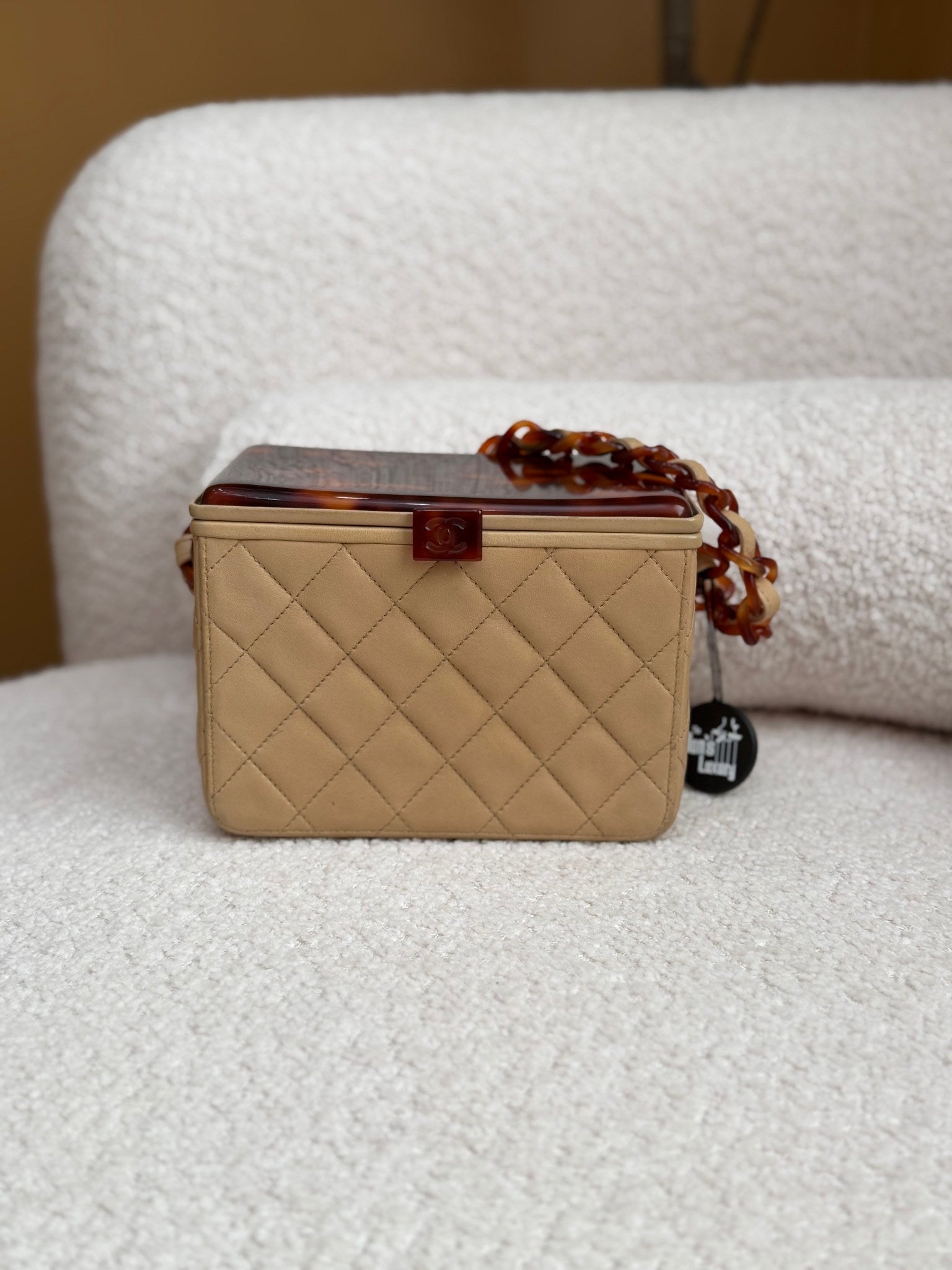 Chanel Vintage Beige Lambskin & Tortoiseshell Vanity Bag