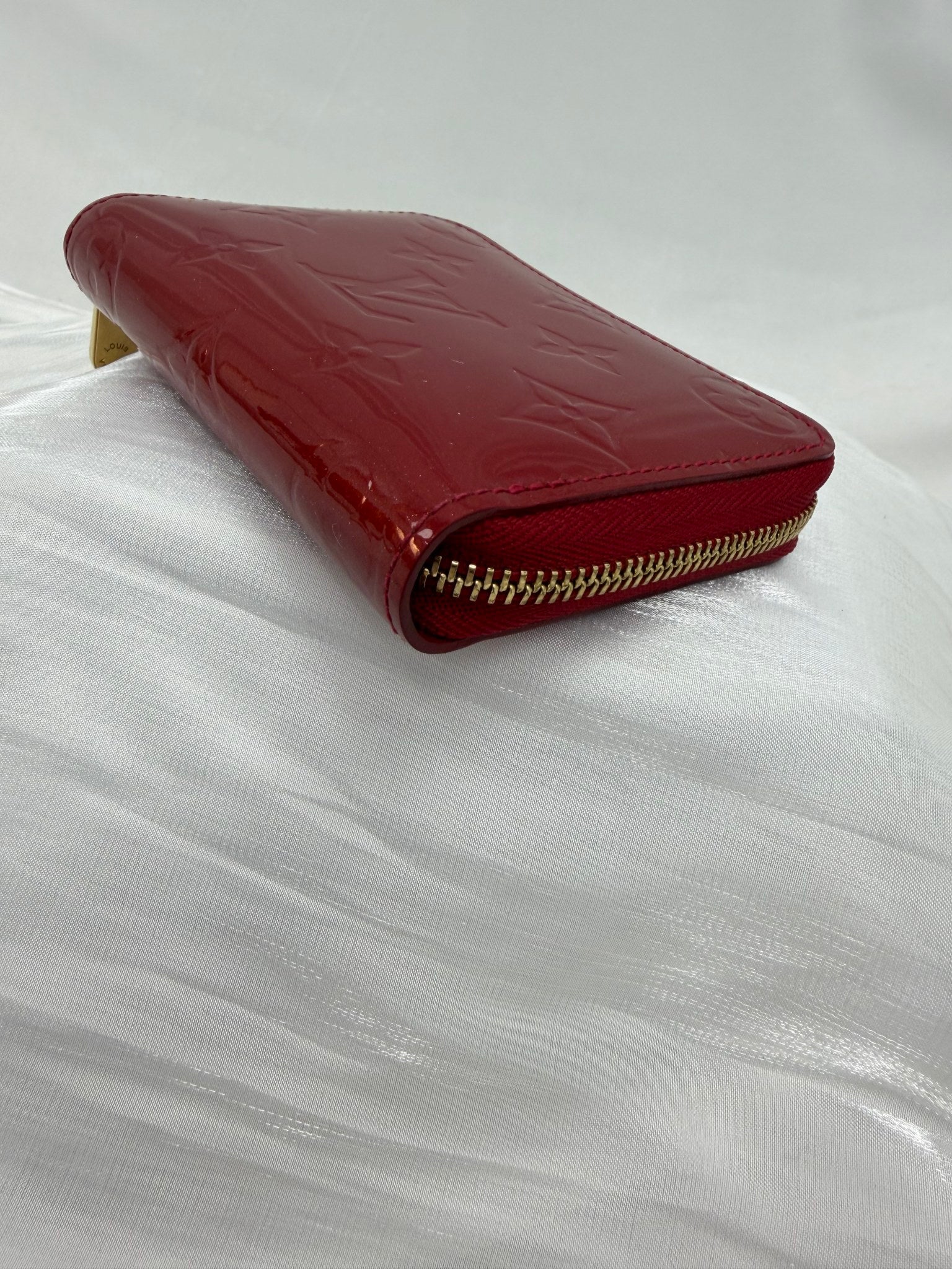 Louis Vuitton Red Vernis Compact Zippy Wallet