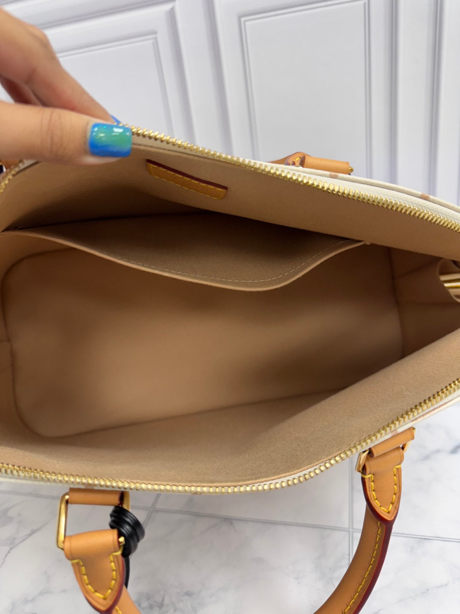 LIKE NEW - Louis Vuitton Dune Monogram GM Alma