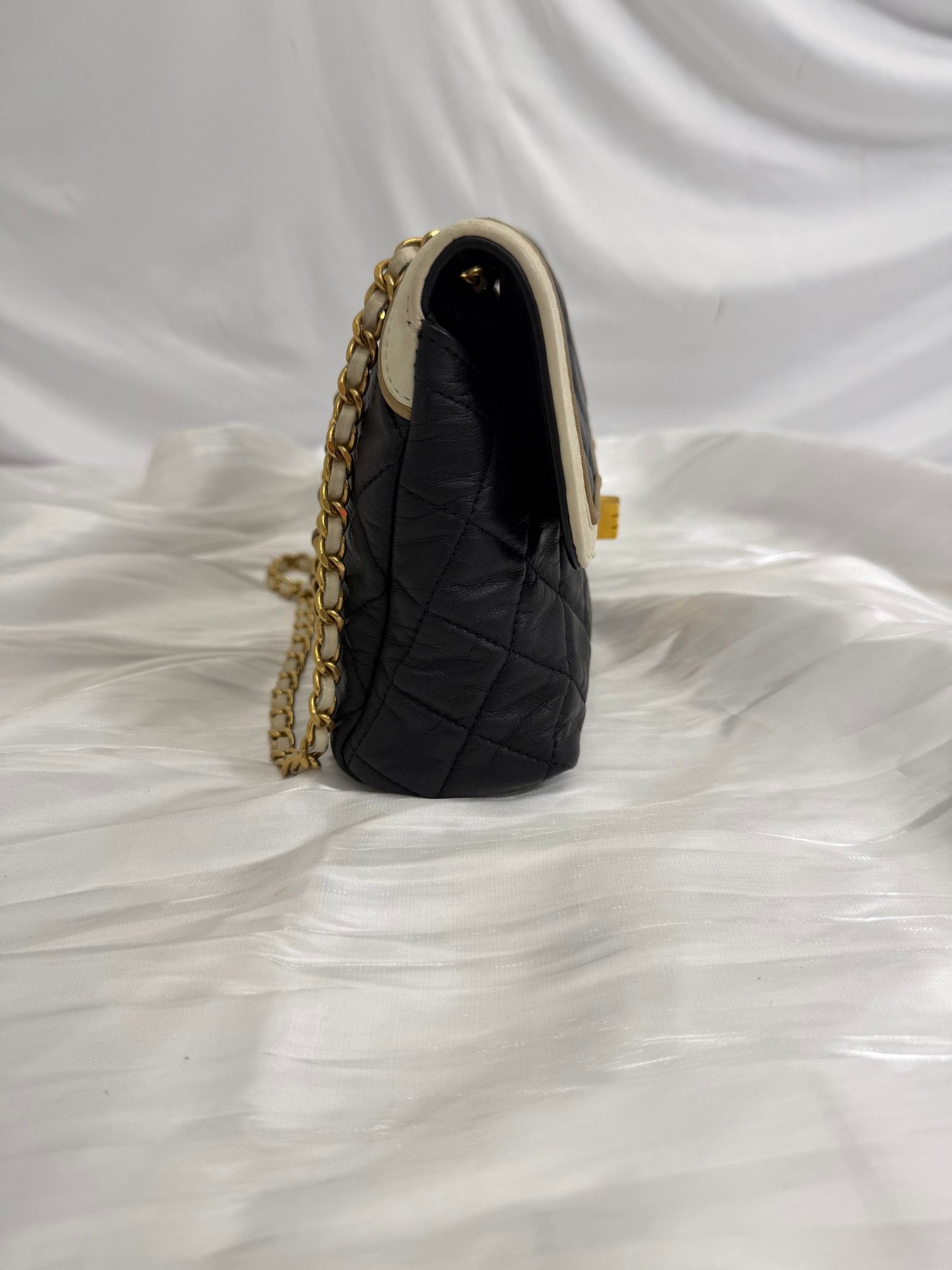 Chanel Black Lambskin Small Reissue Flap Bag