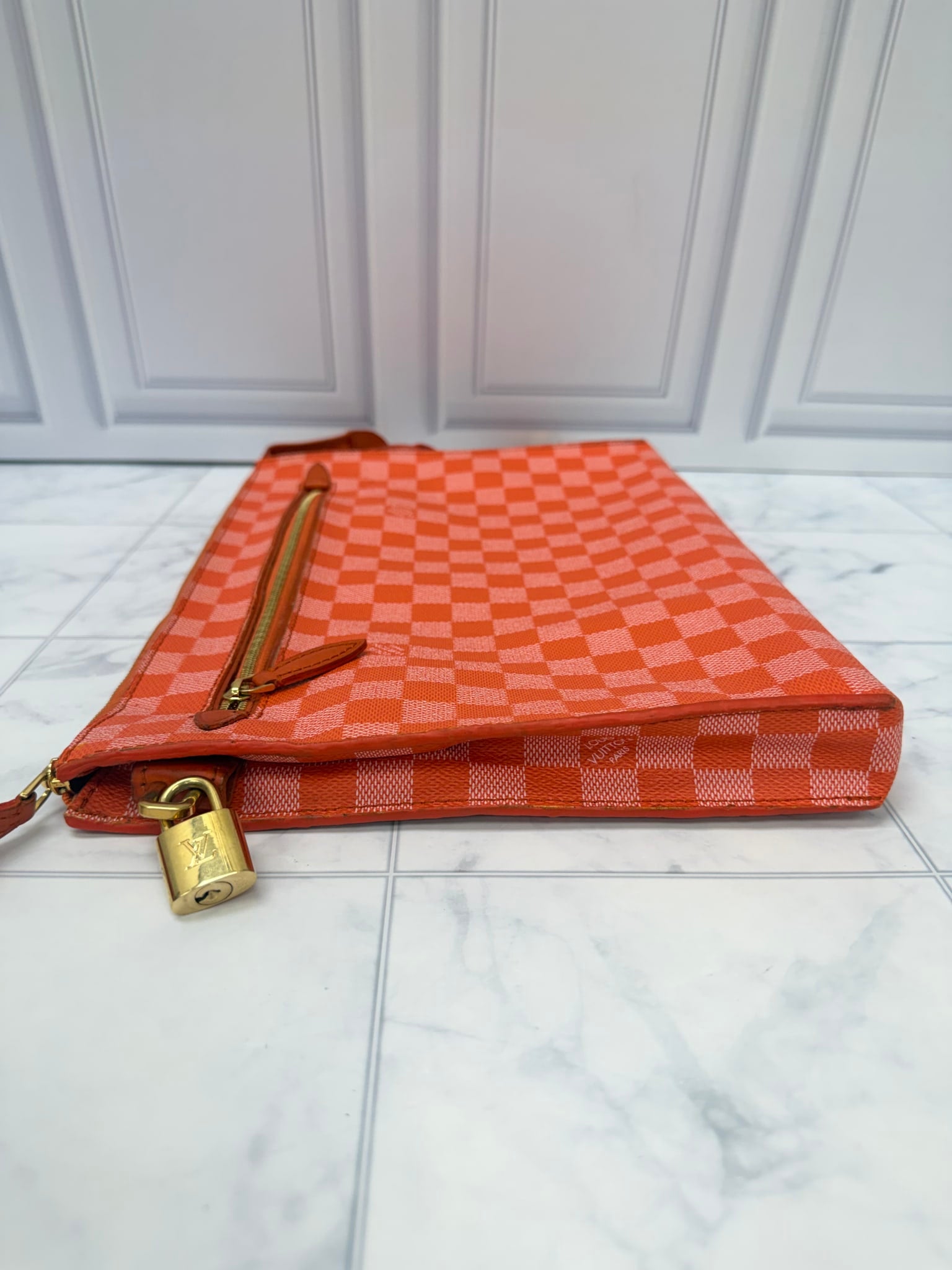 Louis Vuitton Orange Piment Damier Couleur Clutch