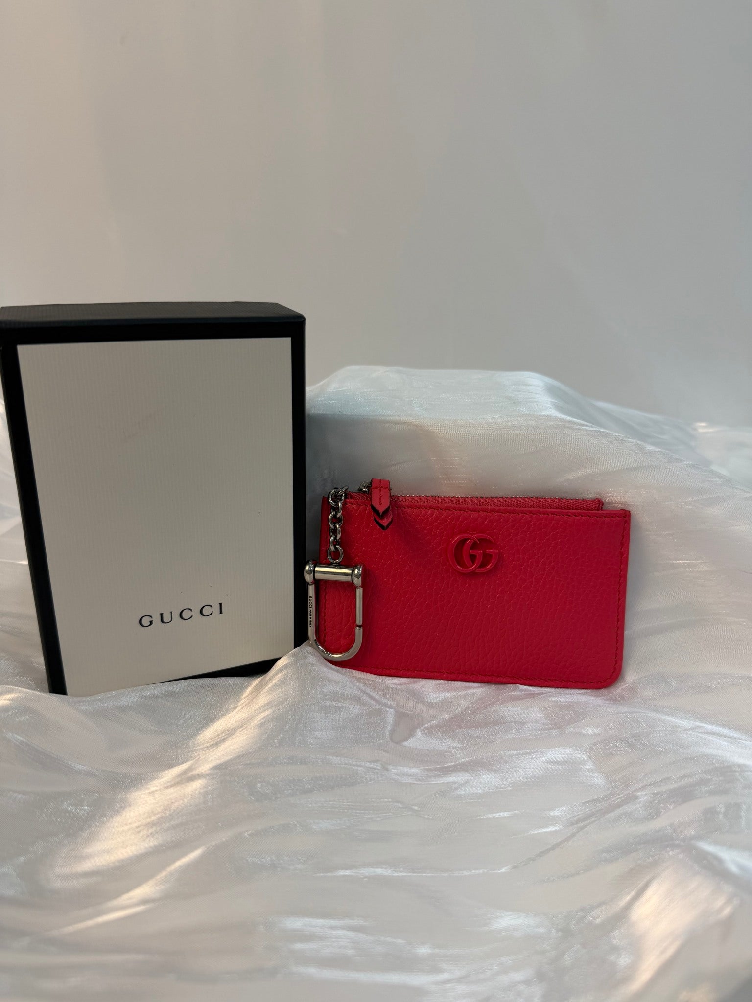 Gucci Coral Leather Marmont Card Case
