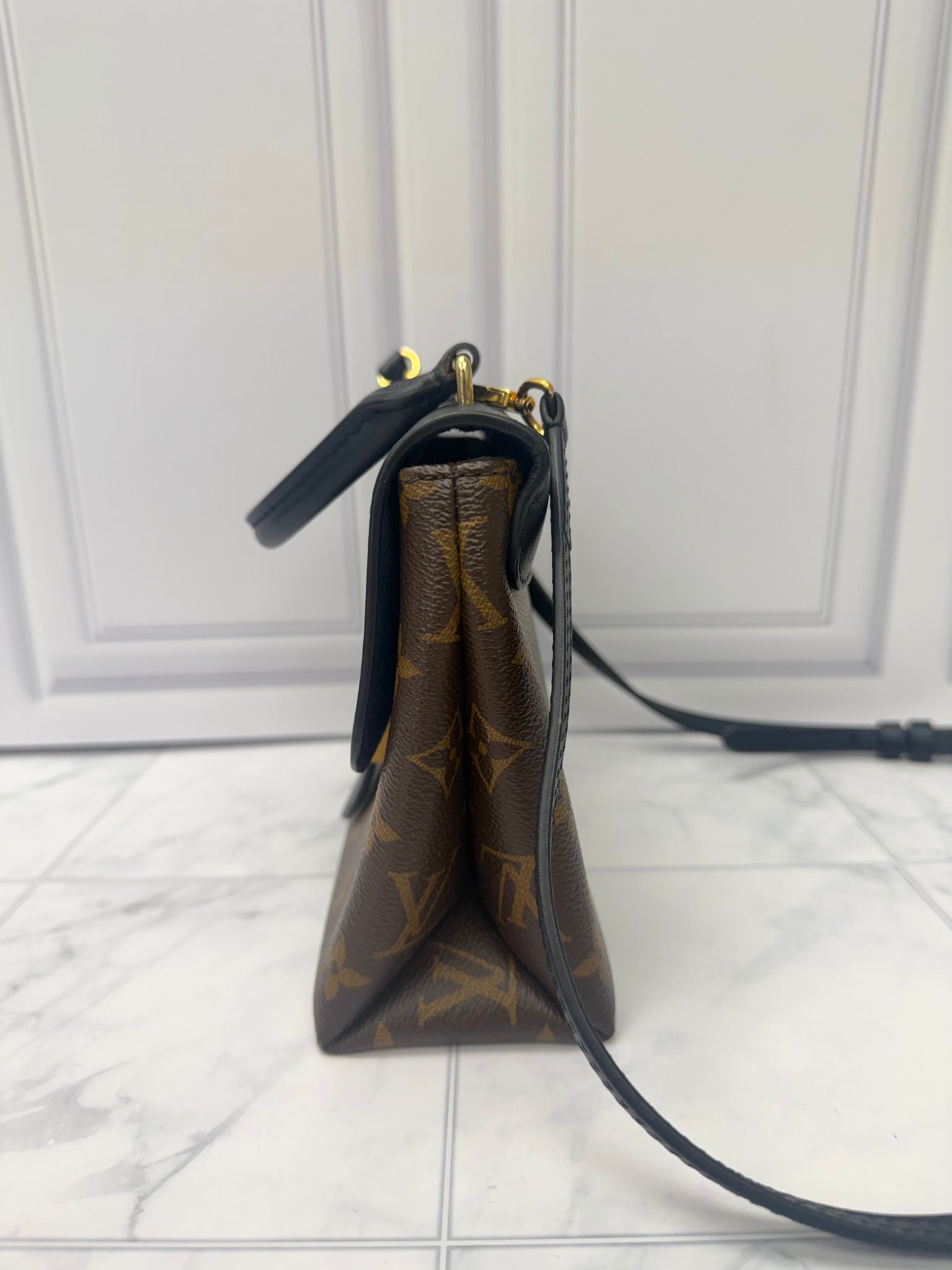 Louis Vuitton Monogram Black Leather Locky BB Crossbody Bag