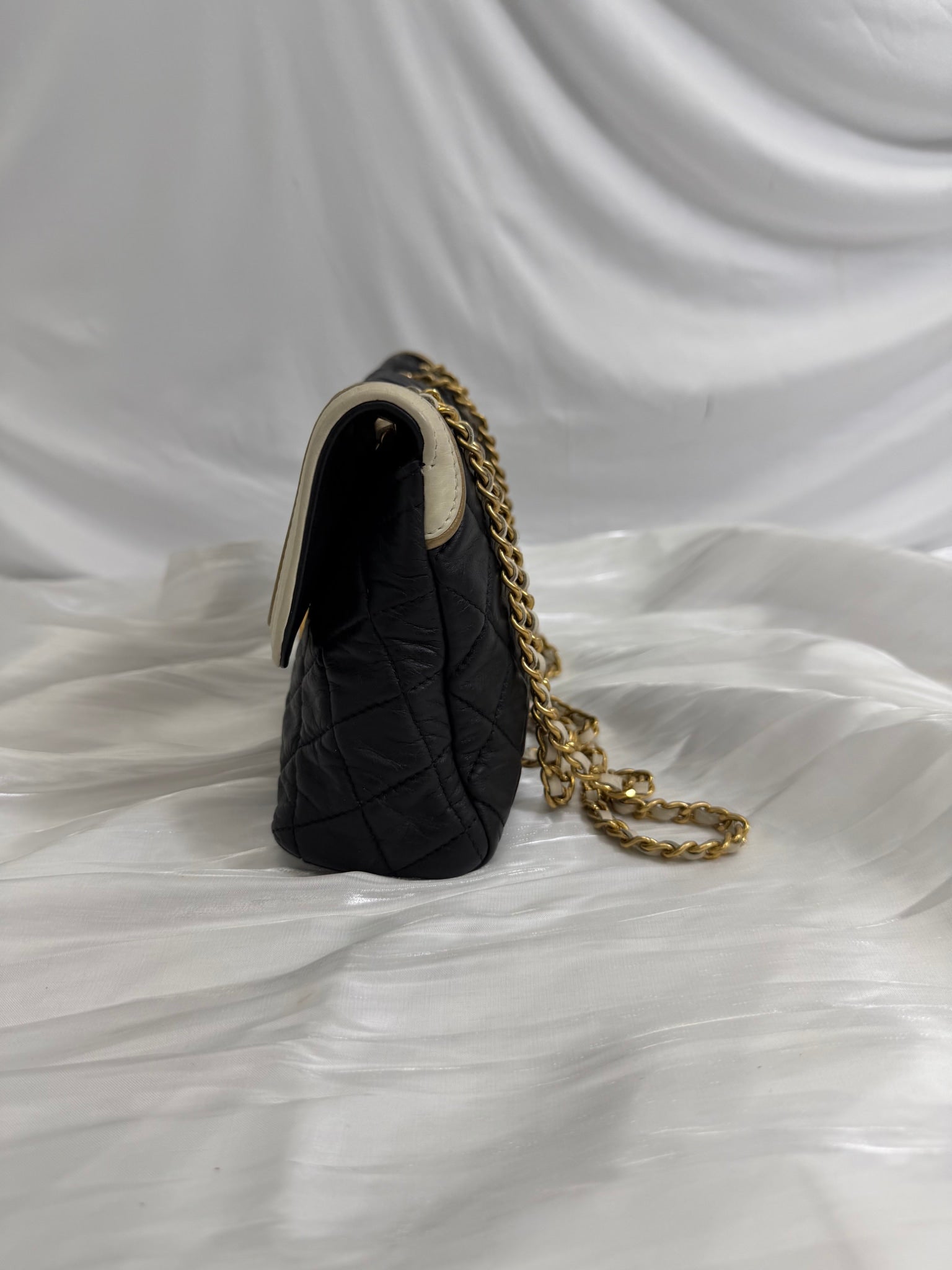 Chanel Black Lambskin Small Reissue Flap Bag