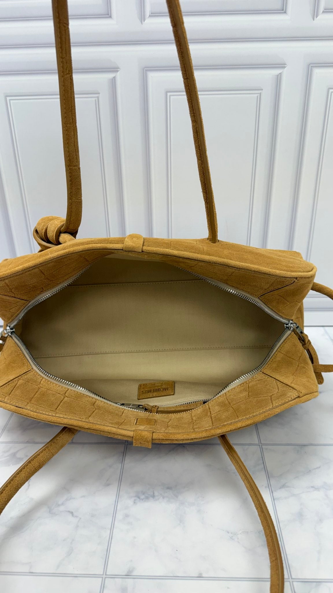 BRAND NEW - Jacquemus Camel Suede Leather Le Turismo Shoulder Bag