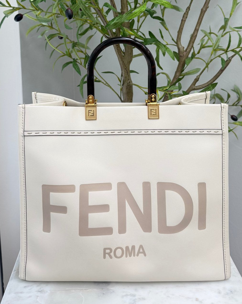 Fendi Cream Leather Sunshine Medium Tote Bag