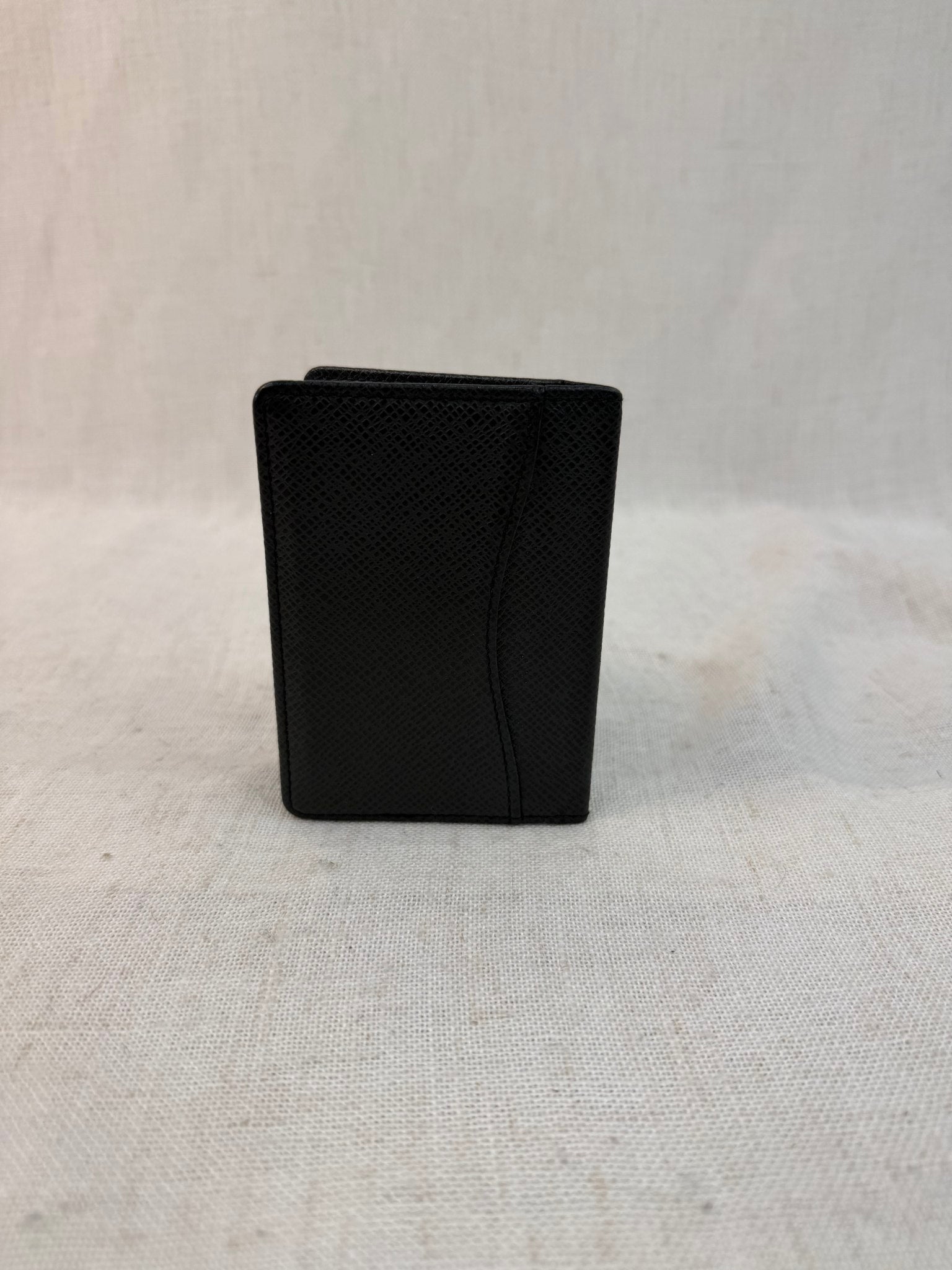 Louis Vuitton Black Leather Taiga Pocket Organizer
