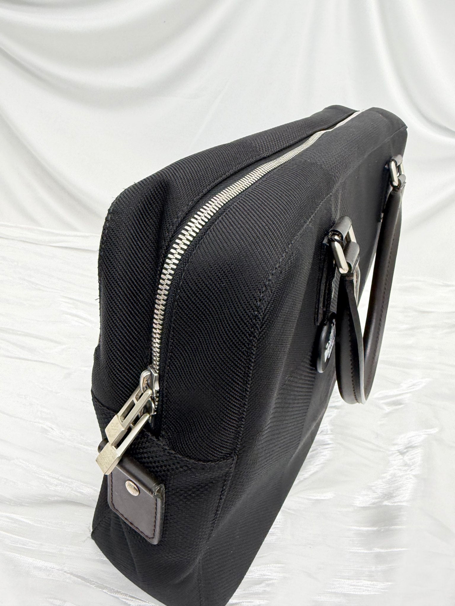 Louis Vuitton Black Damier Geant Yak Business Bag