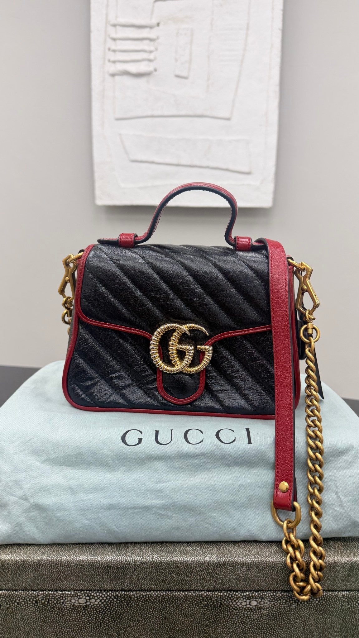 Gucci Black And Red Leather GG Marmont Top Handle Handbag