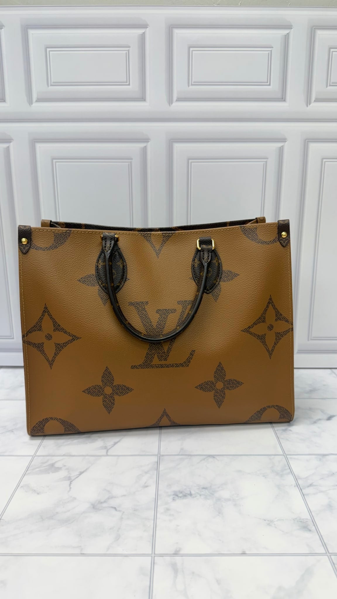 Louis Vuitton Monogram On The Go MM Handbag