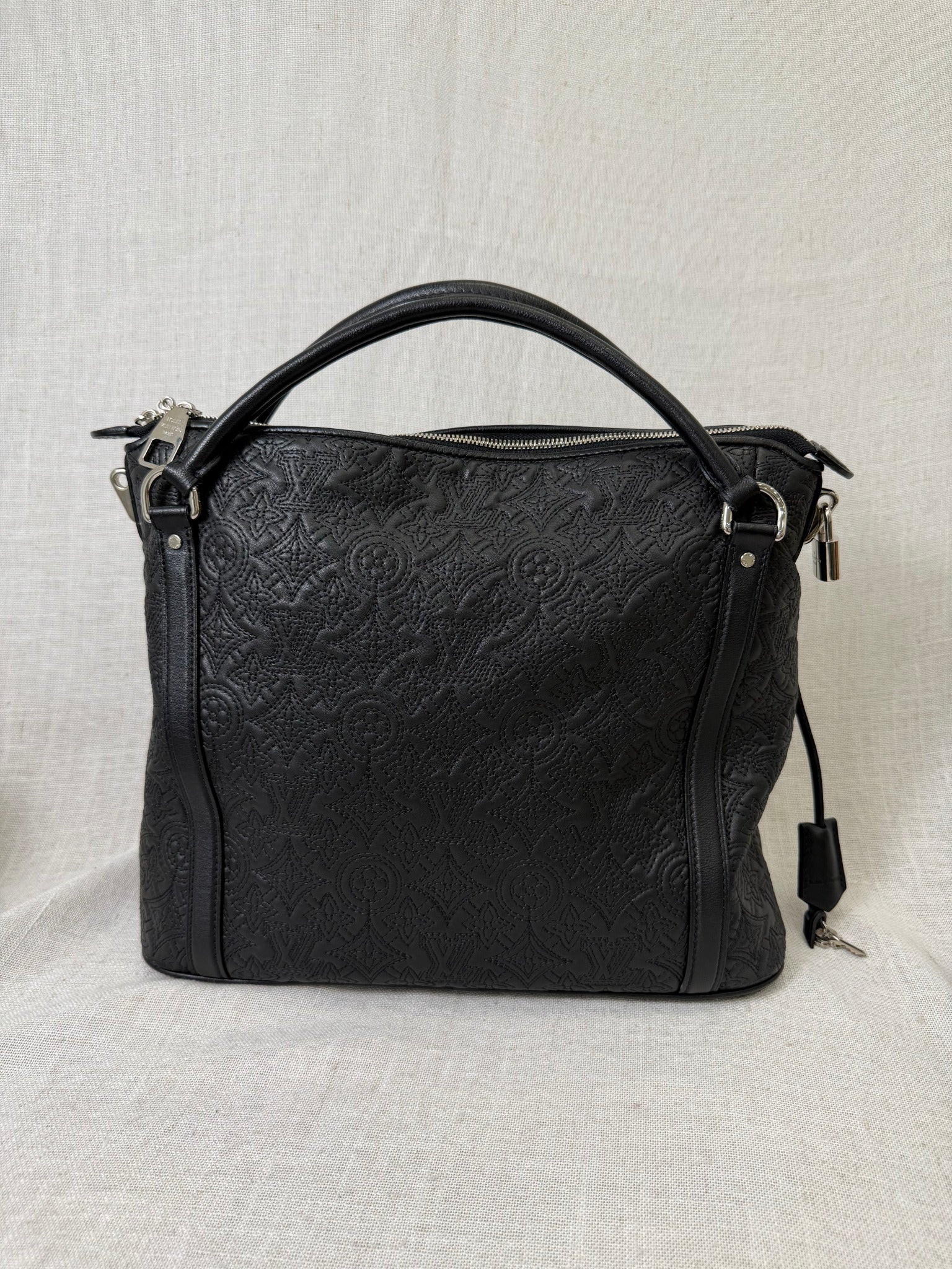 Louis Vuitton Black Lambskin Leather Antheia Ixia MM Bag