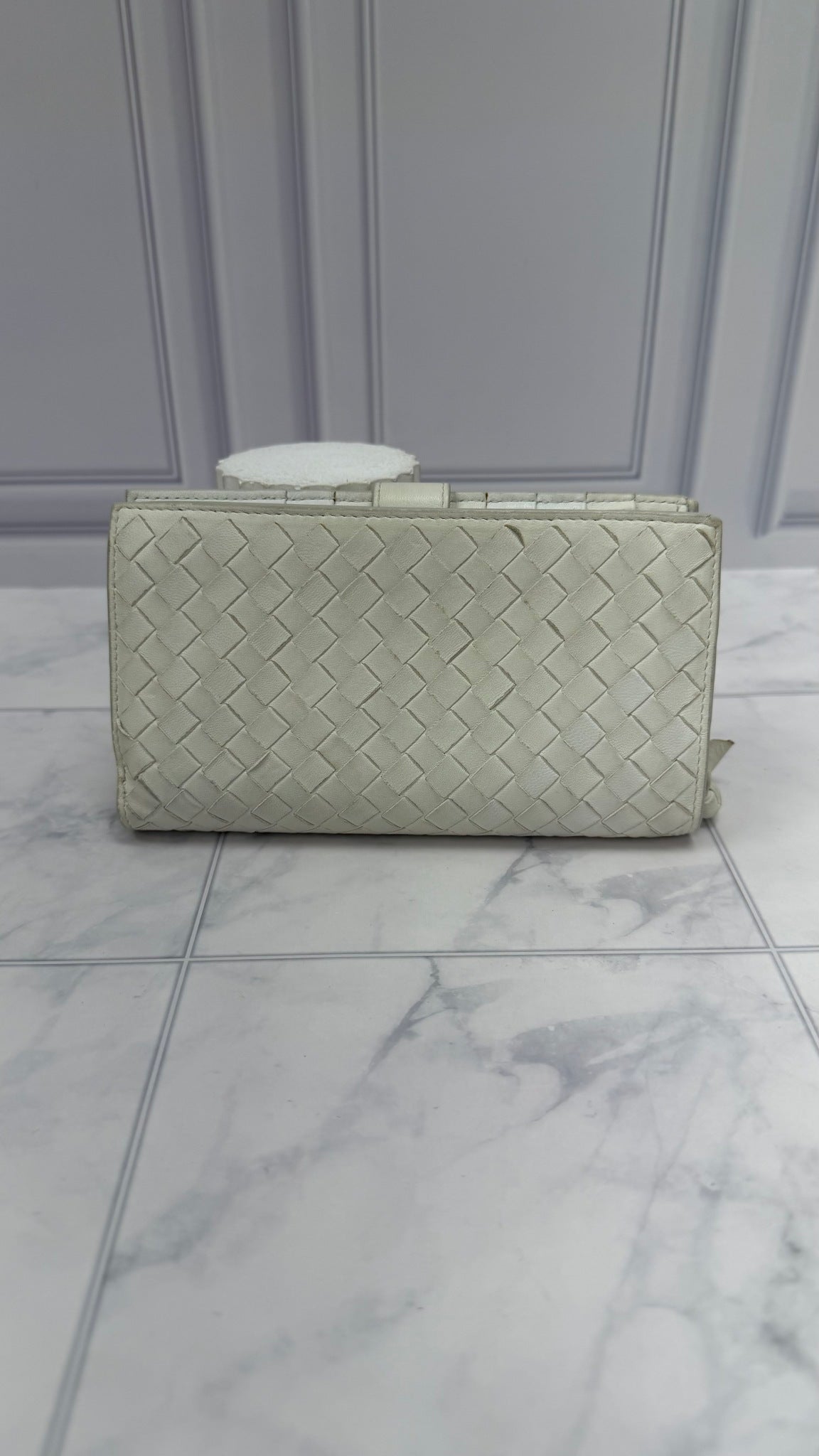 Bottega Veneta White Intrecciato Leather Compact Wallet