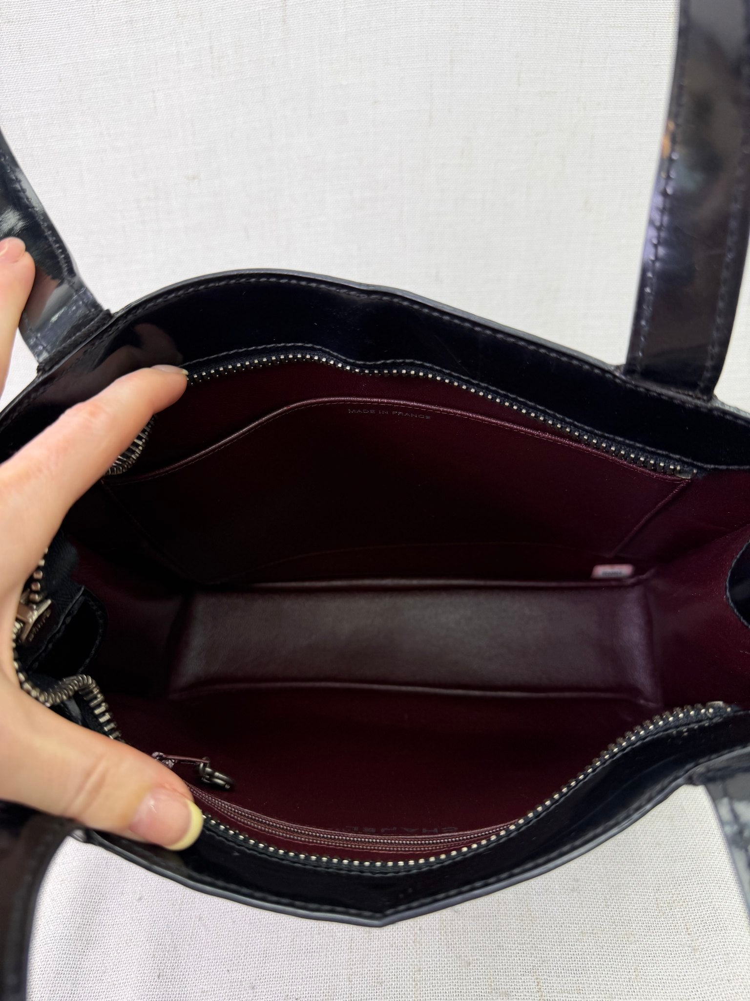 Chanel Vintage Black Patent Leather CC Shoulder Tote