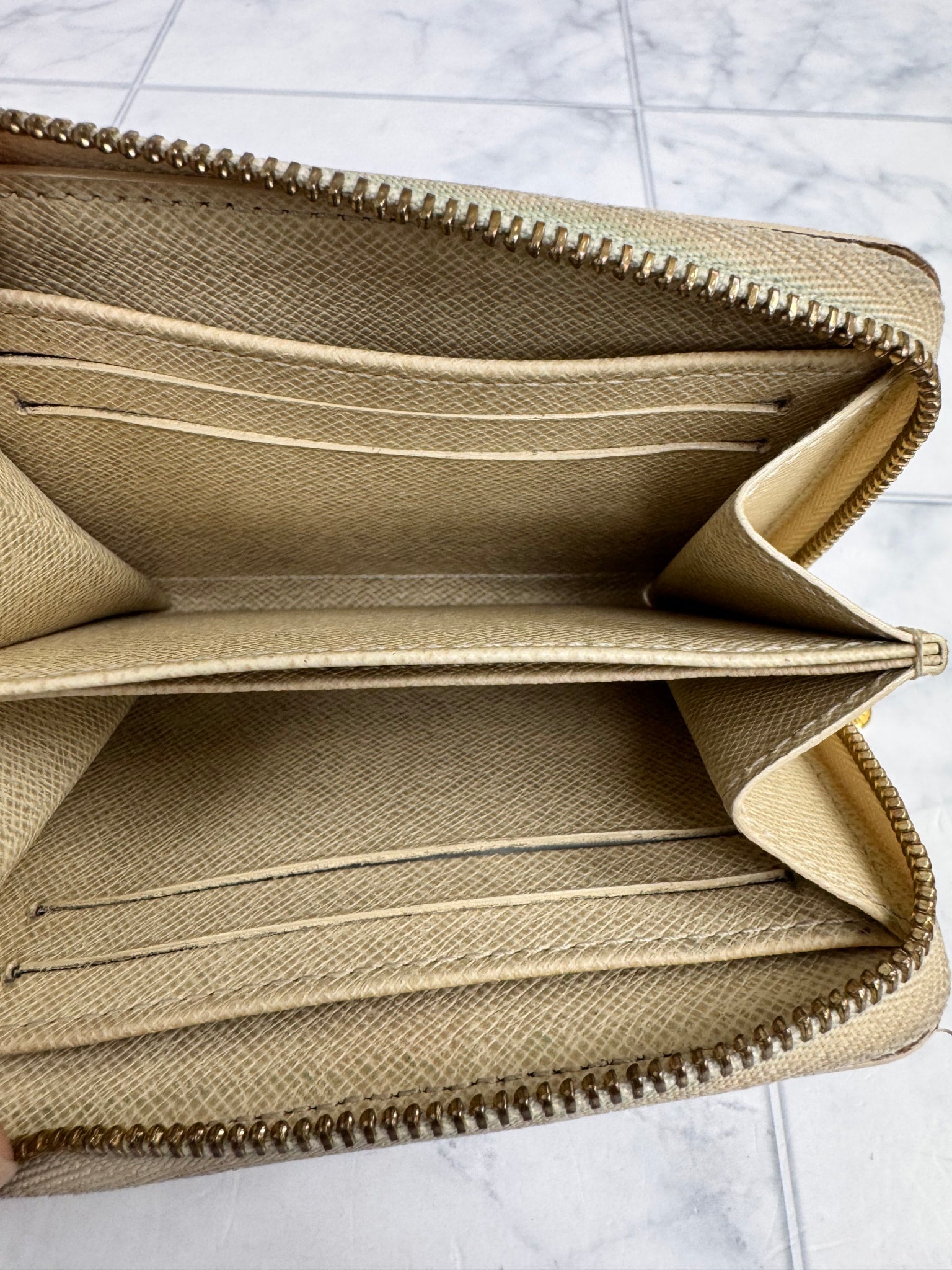 Louis Vuitton Damier Azur Compact Zippy Wallet