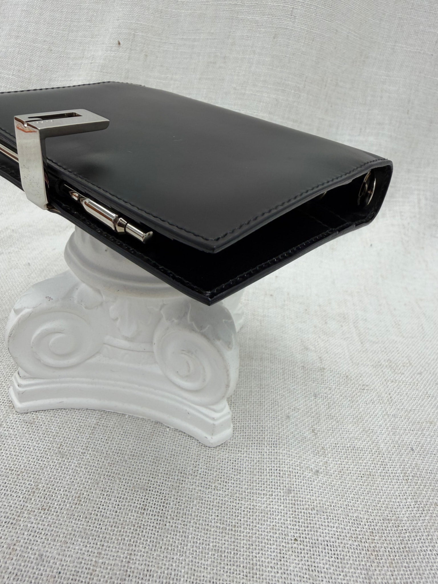 Gucci Black Leather Passport Agenda