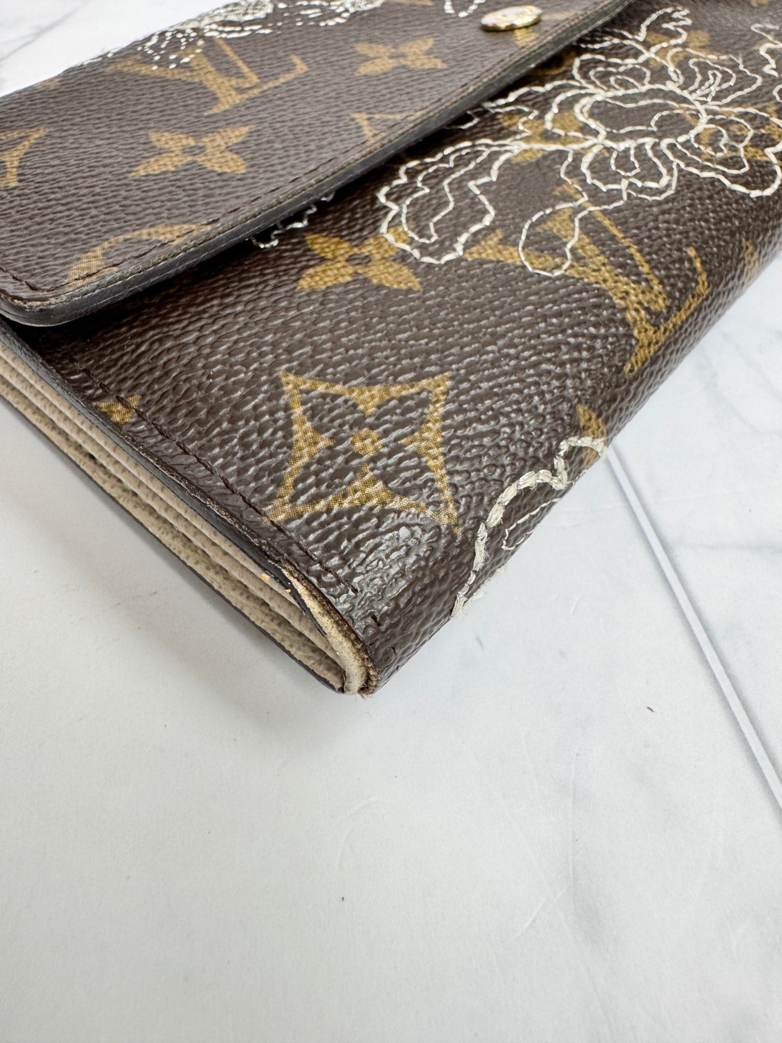 Louis Vuitton Monogram Dentelle Embroidered Sarah Wallet