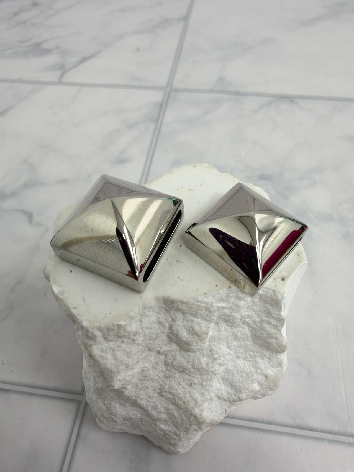 Hermes Silver Tone Medor Twilly Scarf Ring Set