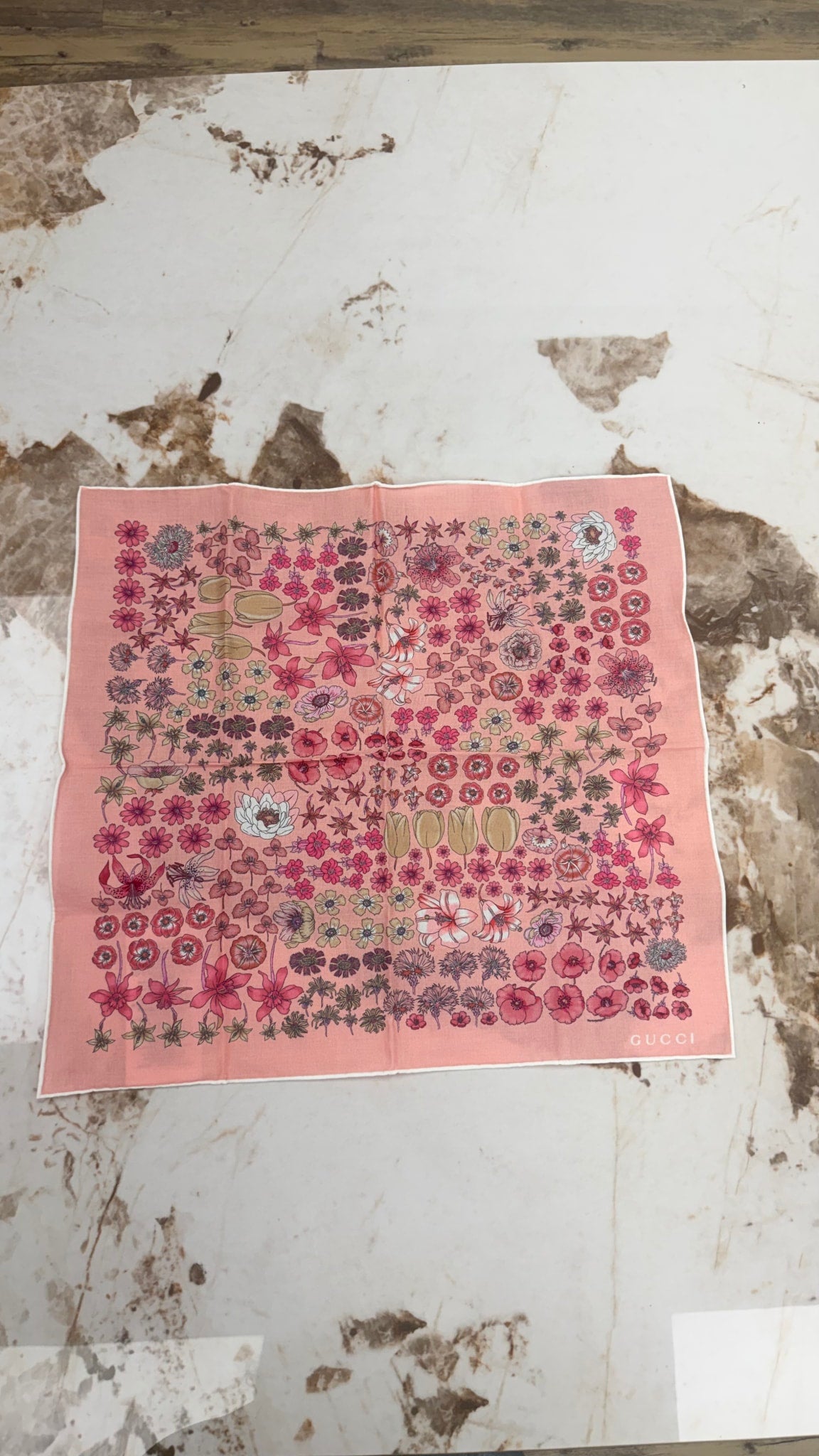 BRAND NEW - Gucci Pink Cotton Floral Handkerchief