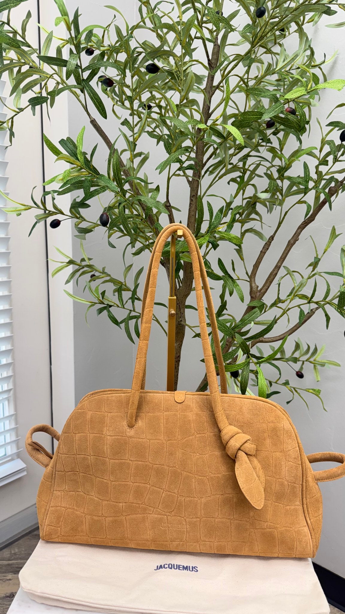 BRAND NEW - Jacquemus Camel Suede Leather Le Turismo Shoulder Bag