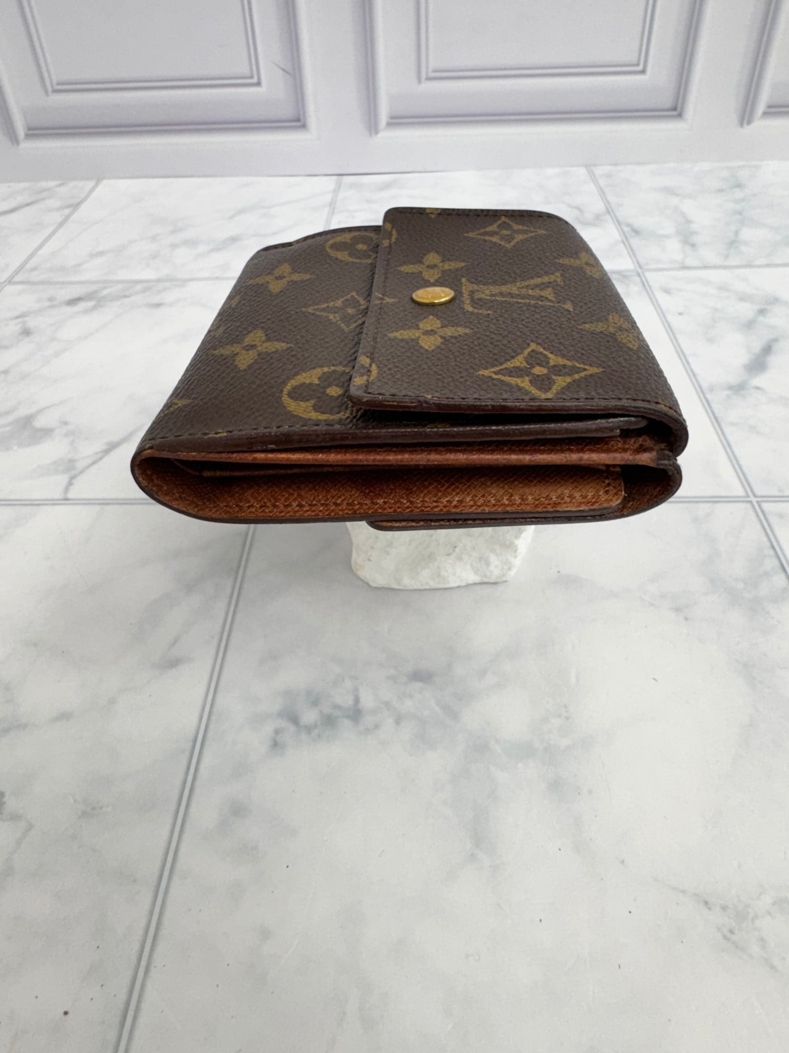 Louis Vuitton Monogram Elise Trifold Wallet