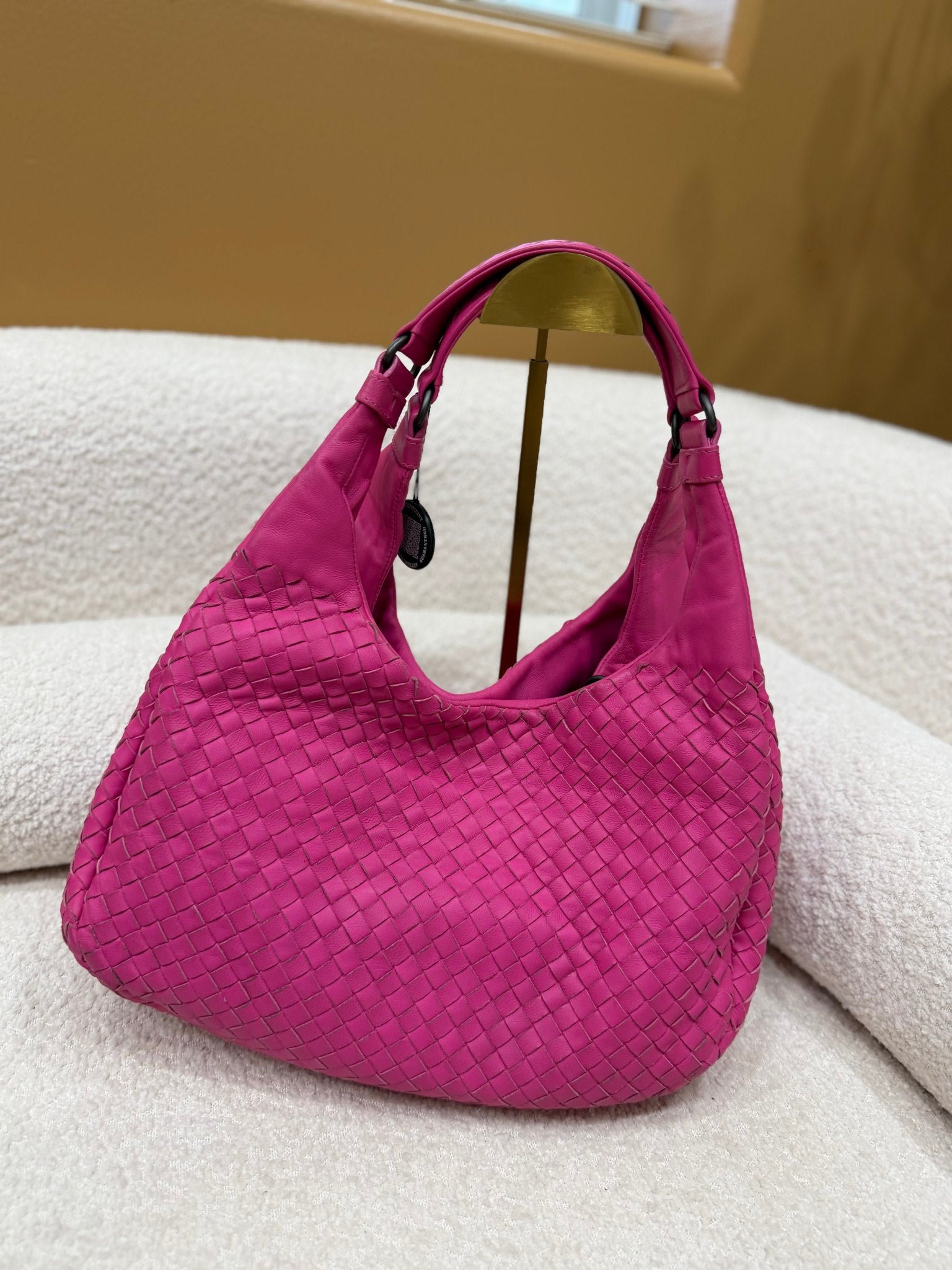 Bottega Veneta Pink Intrecciato Leather Hobo Bag