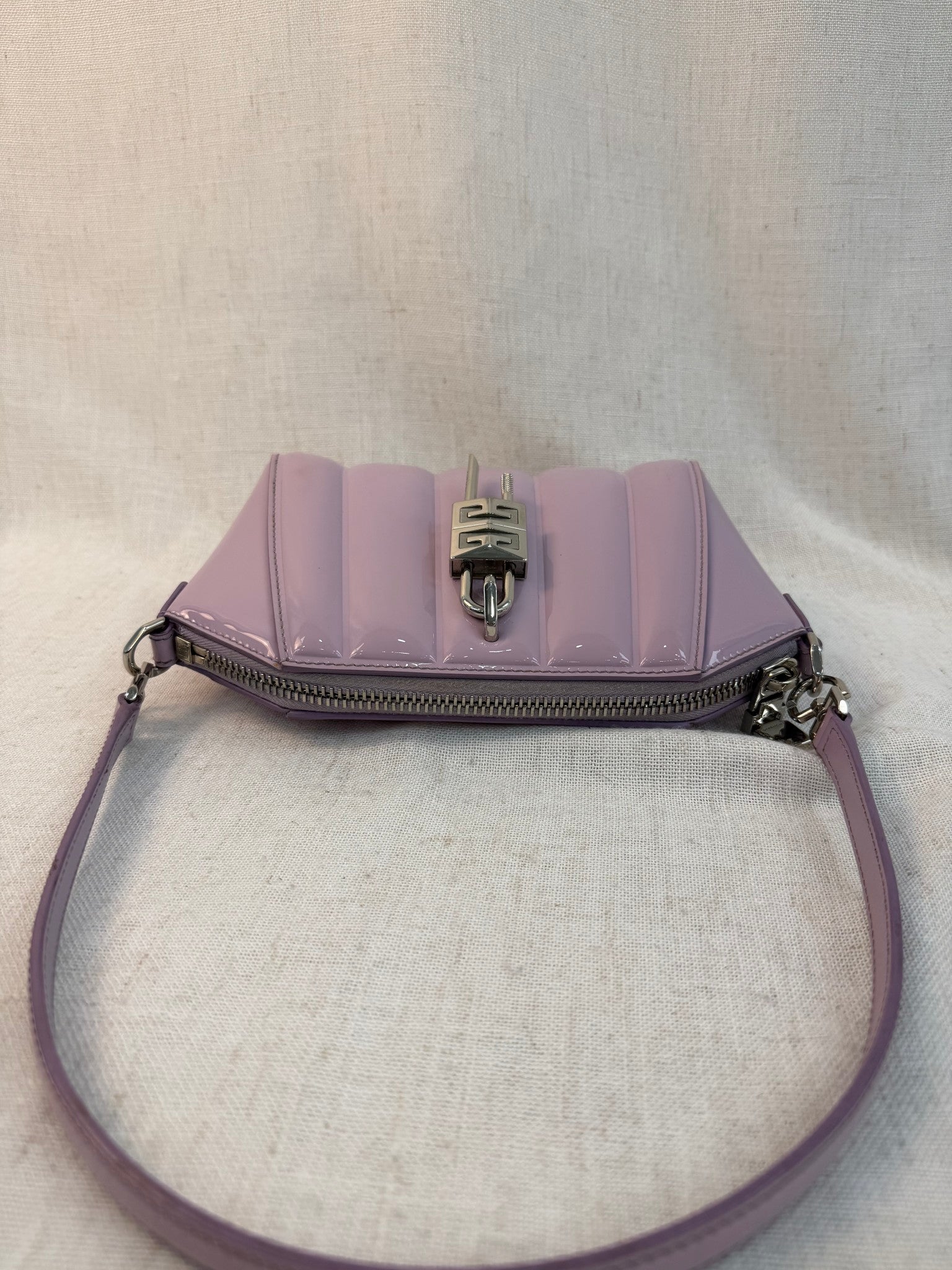 Givenchy Lavender Patent Leather 4G Padded Antigona Shoulder Bag
