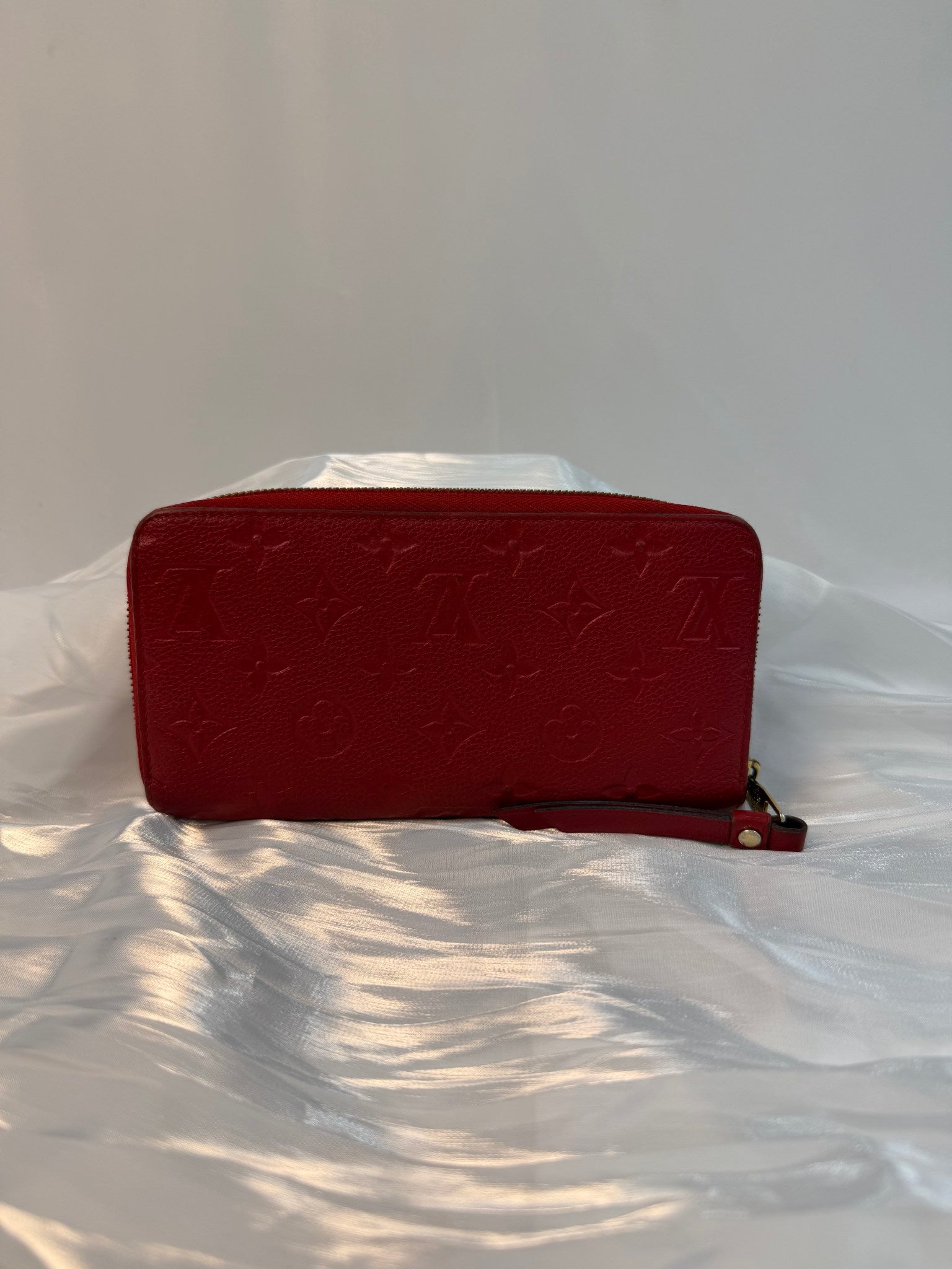 Louis Vuitton Red Empreinte Leather Zippy Wallet