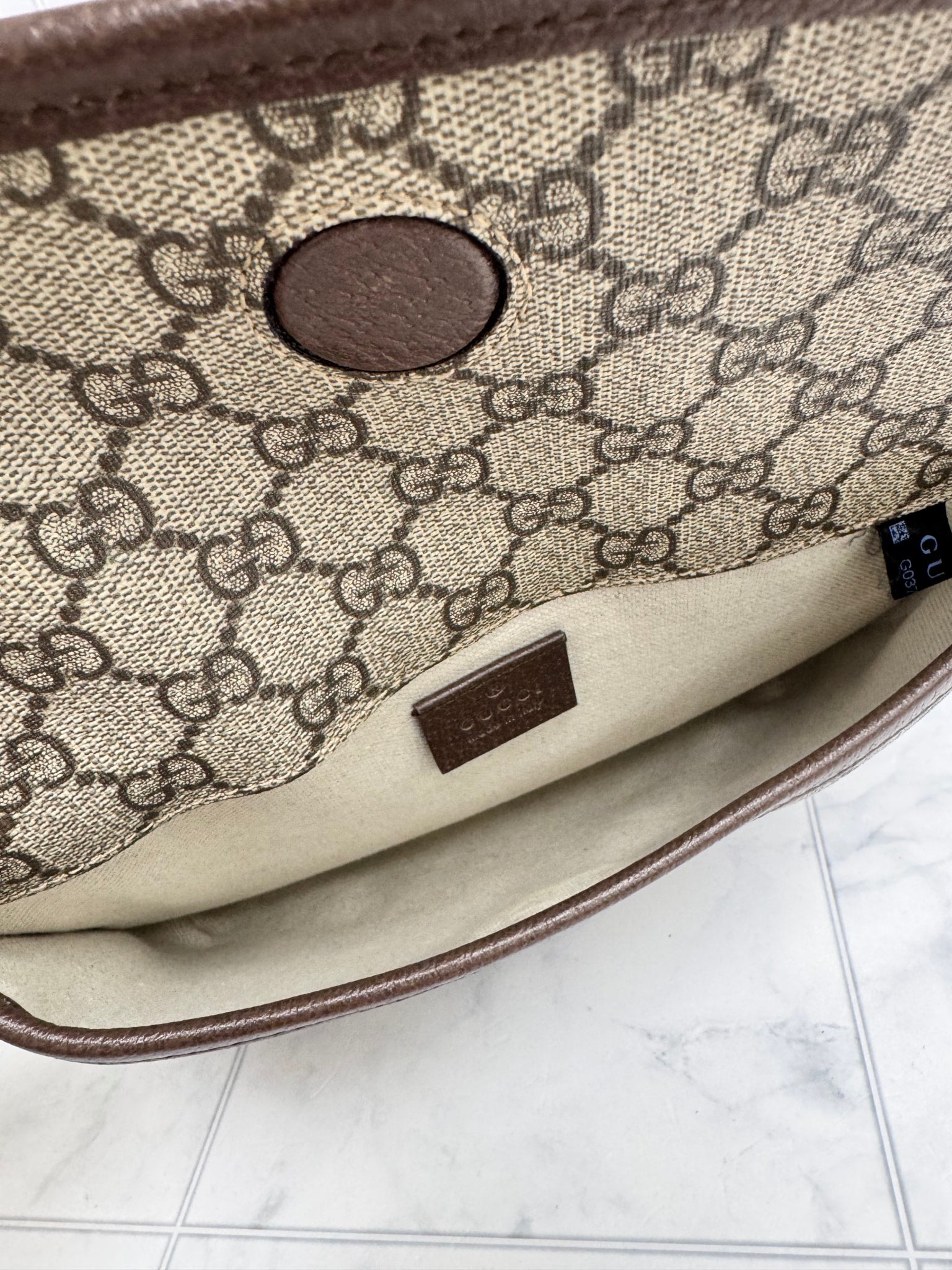 Gucci GG Supreme Neo Vintage Belt Bag