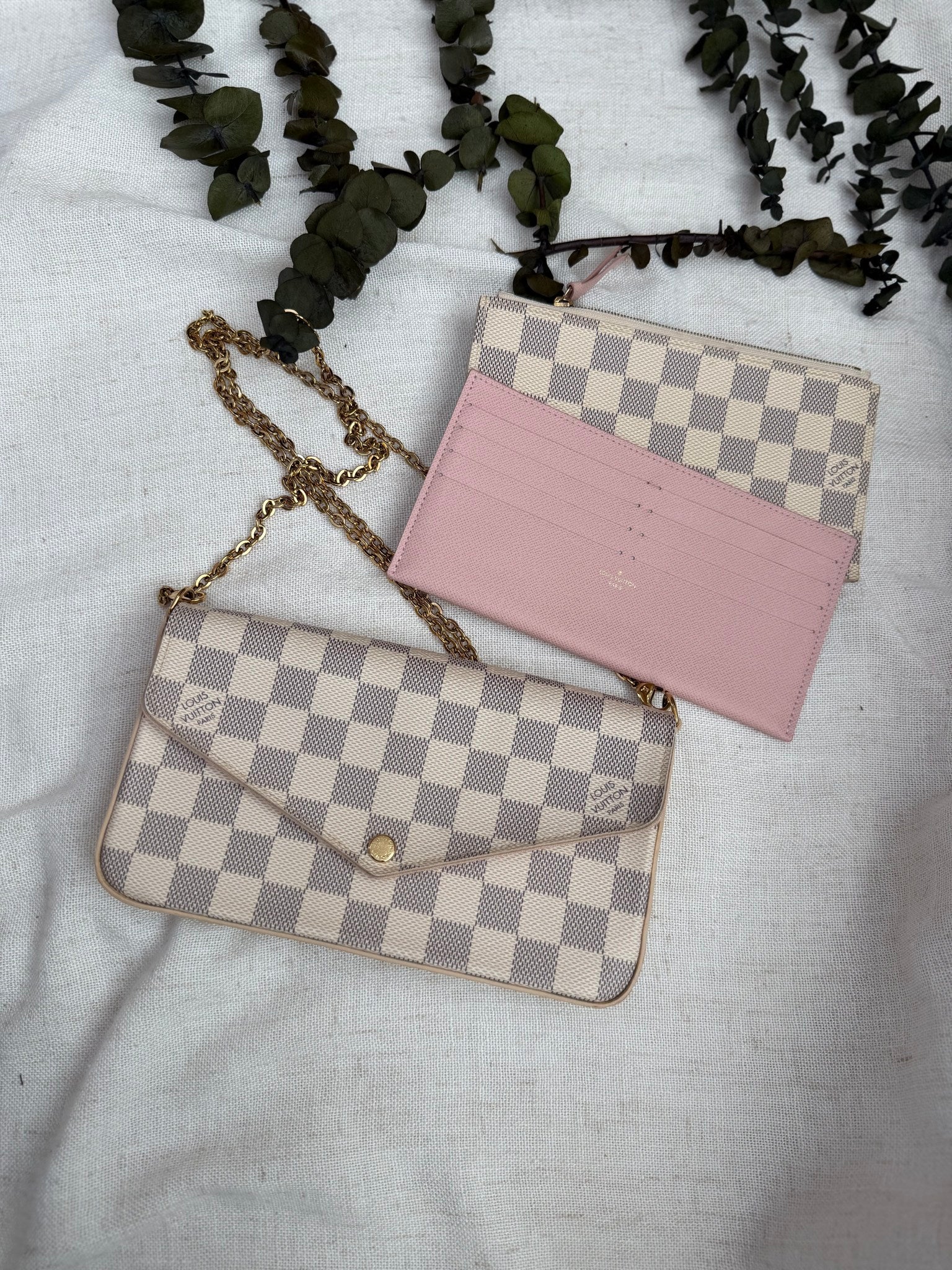 Louis Vuitton Damier Azur Felicie Pochette