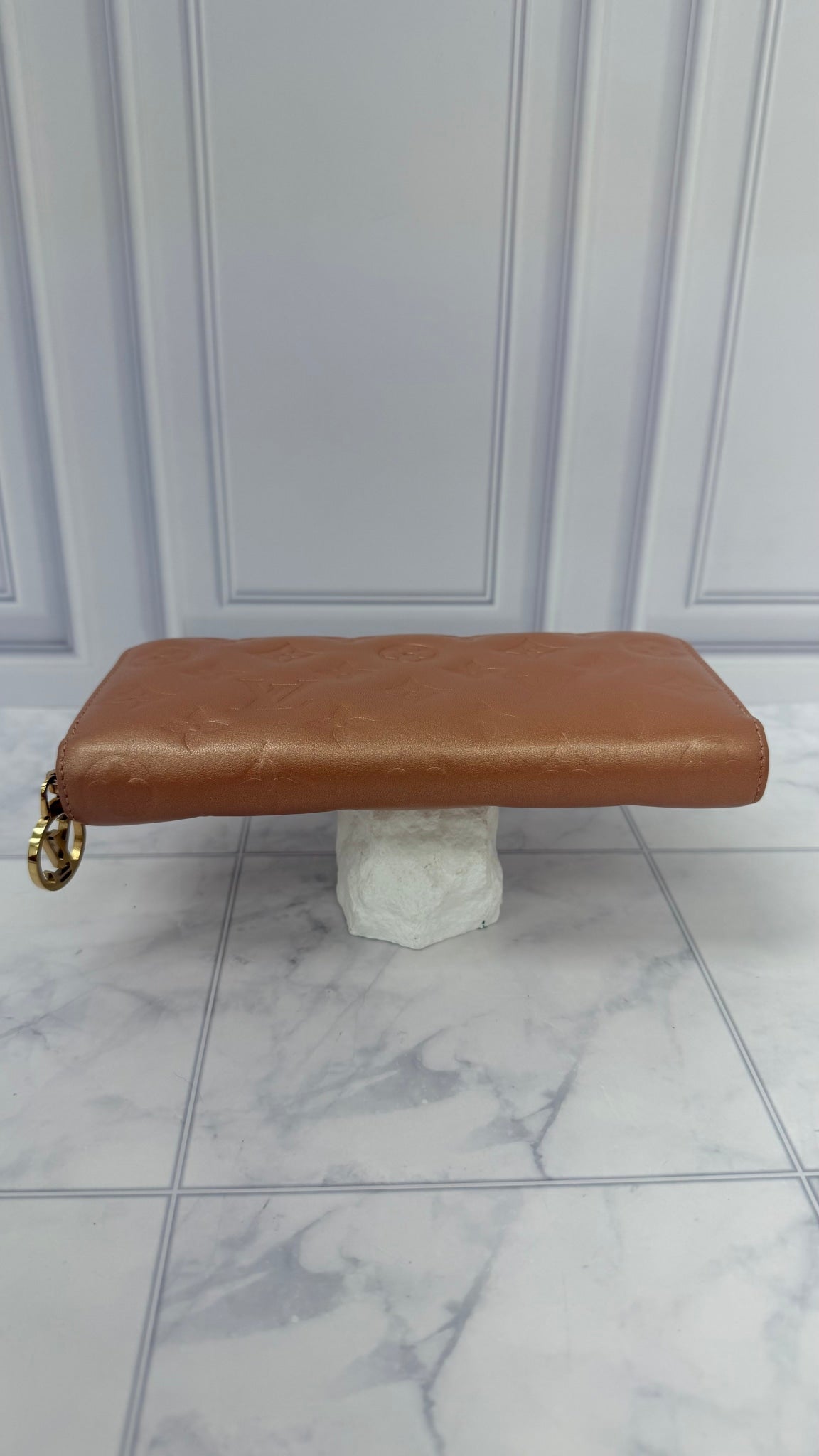Louis Vuitton Metallic Pink Embossed Leather Coussin Zippy Wallet