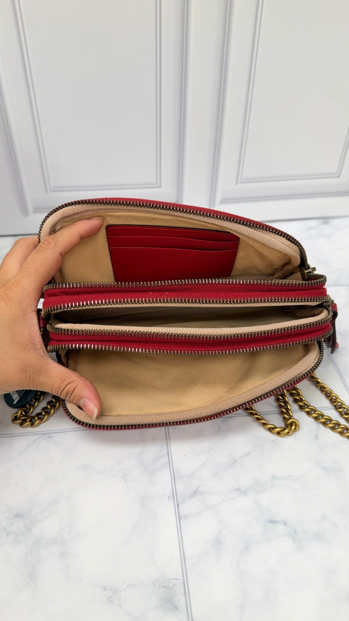 Gucci Red Leather GG Marmont Mini Camera Bag