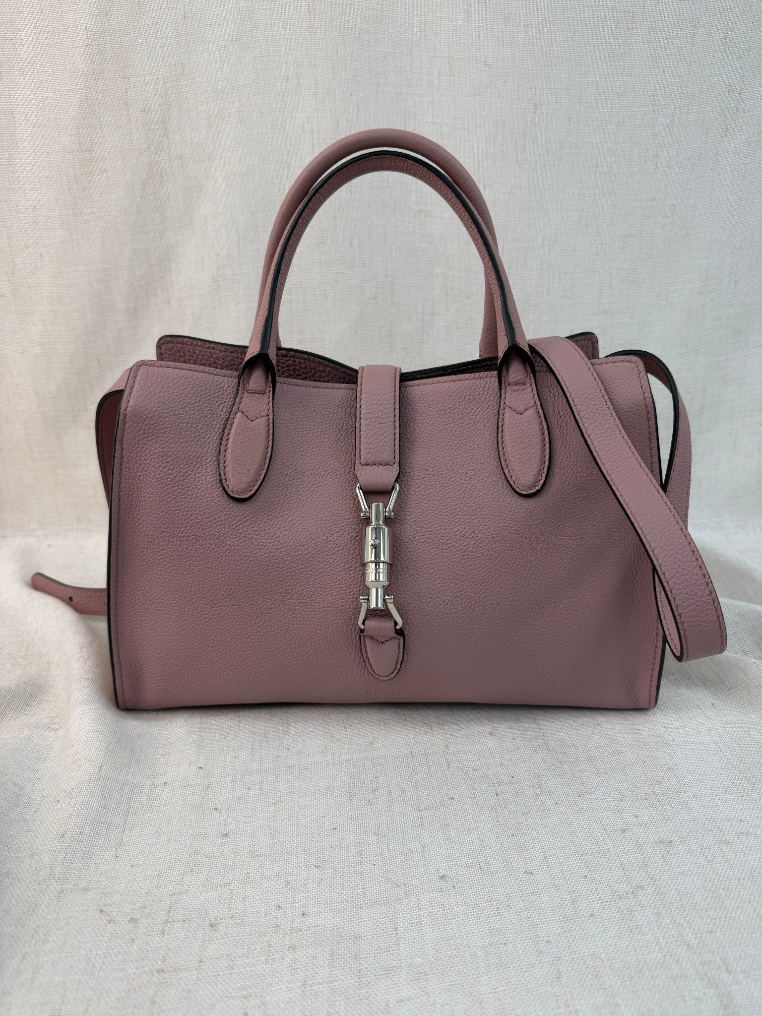 LIKE NEW- Gucci Light Pink Jackie 1961 Medium Handbag