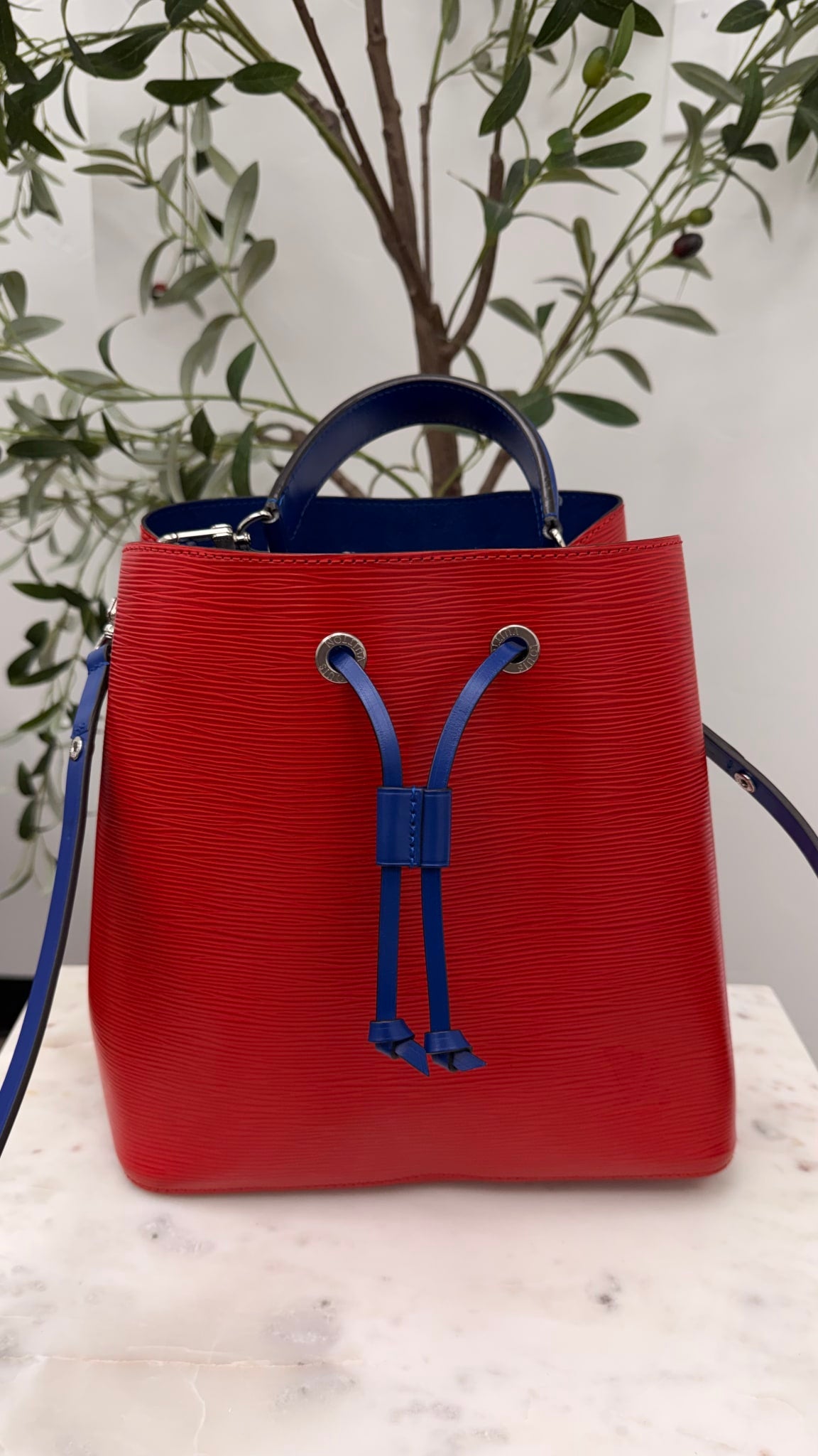 LIKE NEW - Louis Vuitton Red & Blue Epi Leather NeoNoe MM