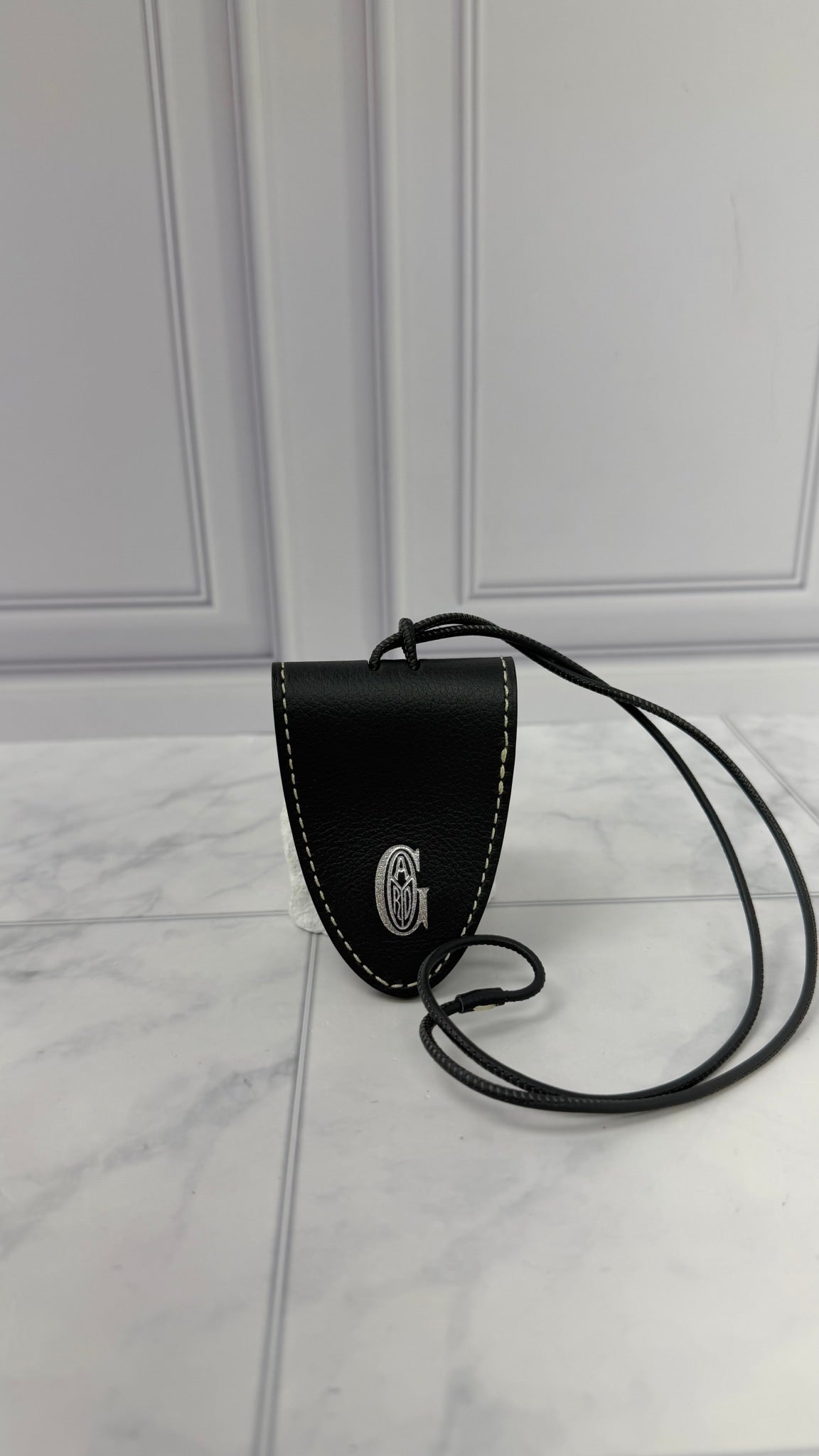BRAND NEW - Goyard Grey Leather Bag Clip