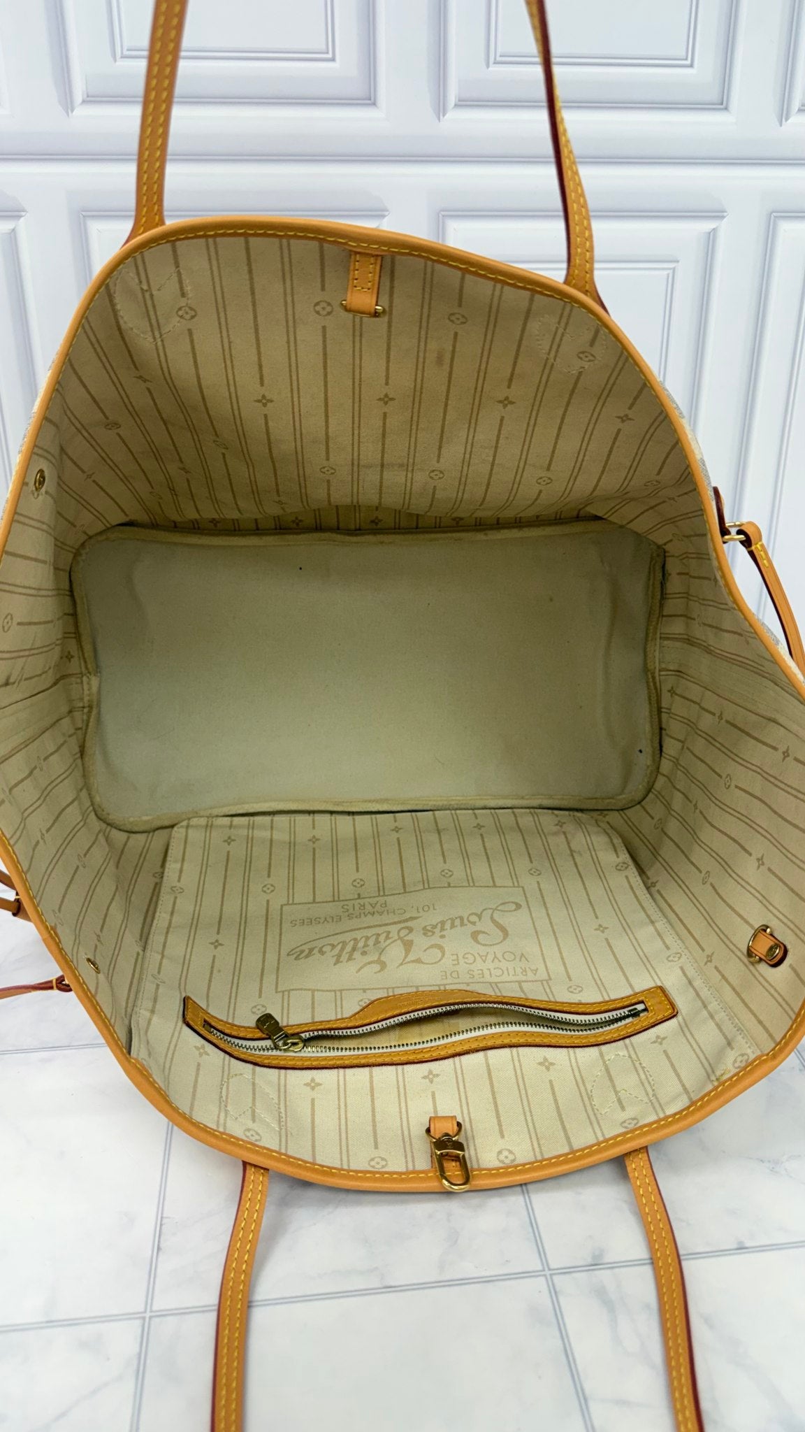 Louis Vuitton Damier Azur Neverfull GM Tote Bag