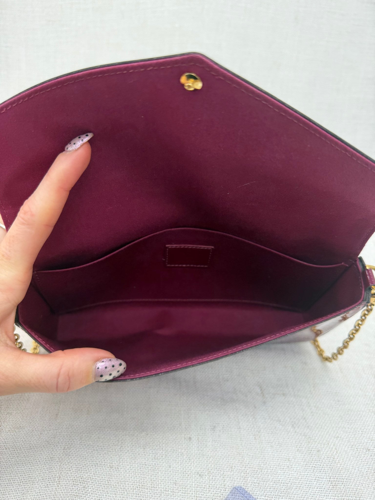 Louis Vuitton Raspberry Vernis Felicie Pochette Bag