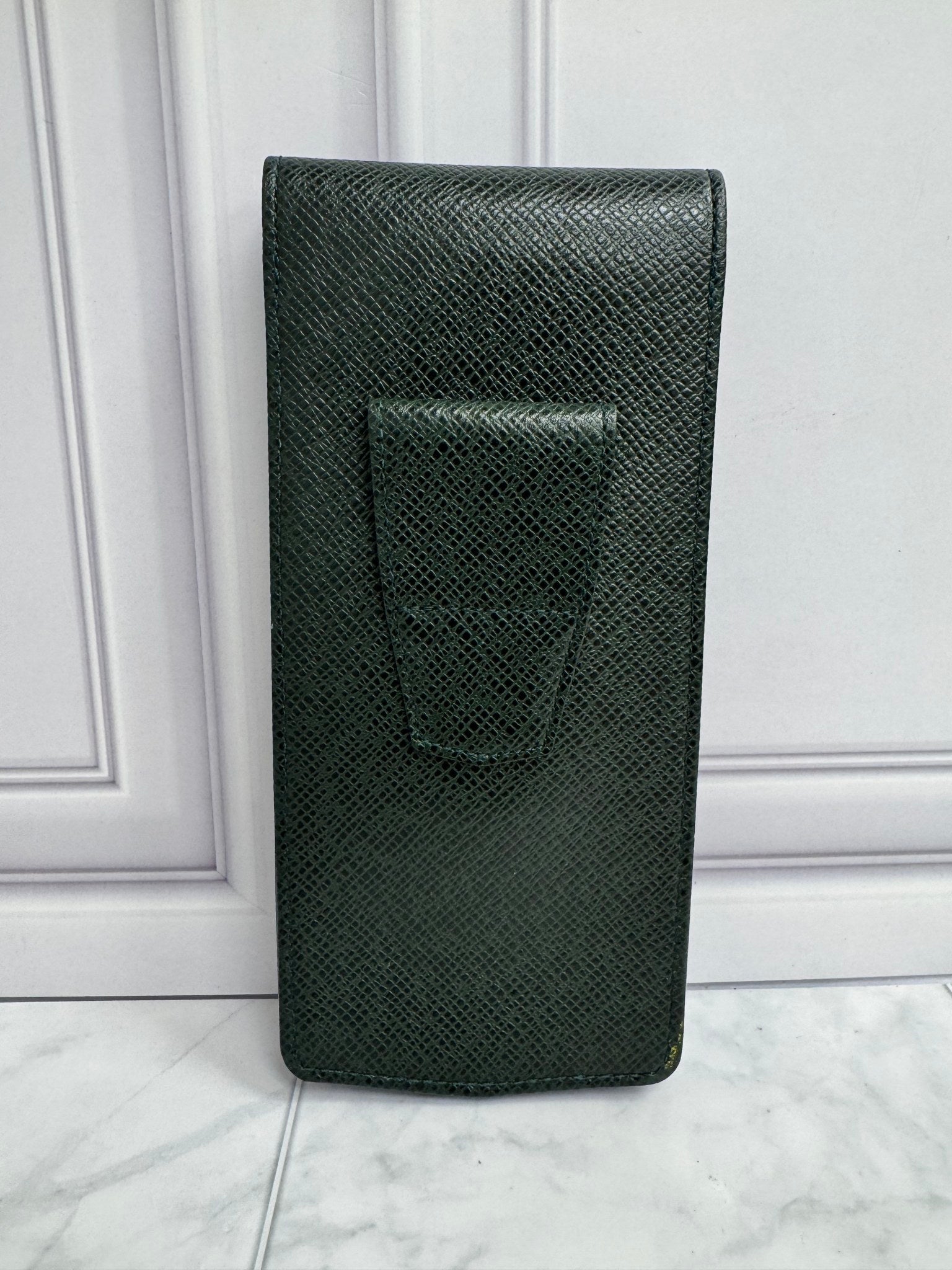 Louis Vuitton Green Taiga Leather Glasses Case